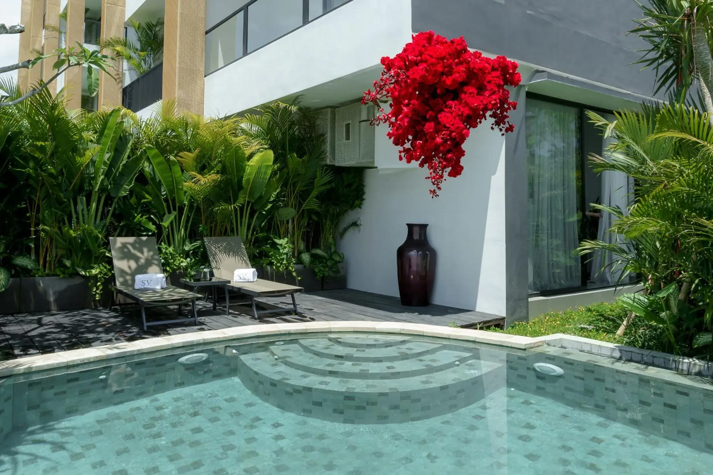 Sunny Aparts 1 Sunny Aparts 1