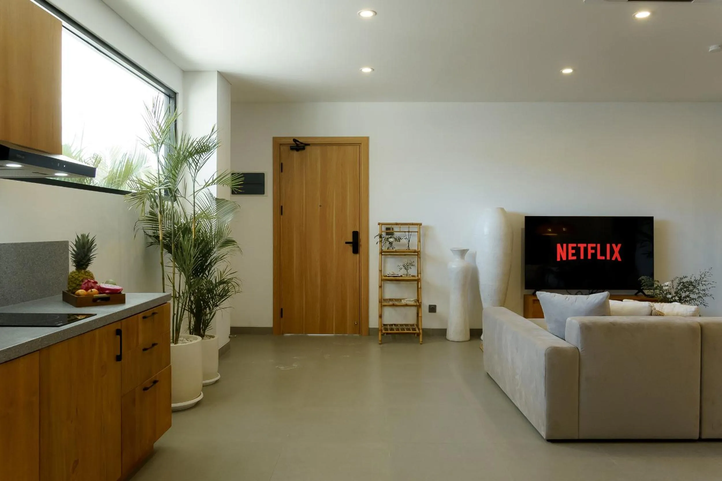 Communal lounge/ TV room in Sunny Aparts 1