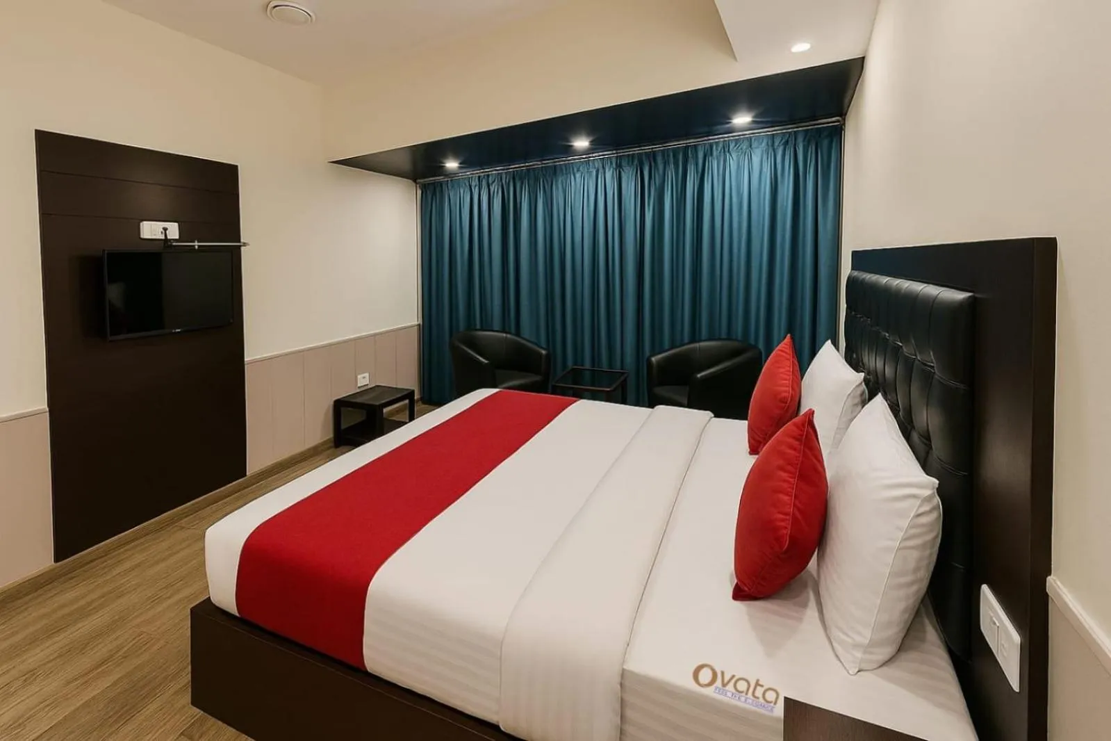 Bed in Hotel Himshri Mall Road By Ovata