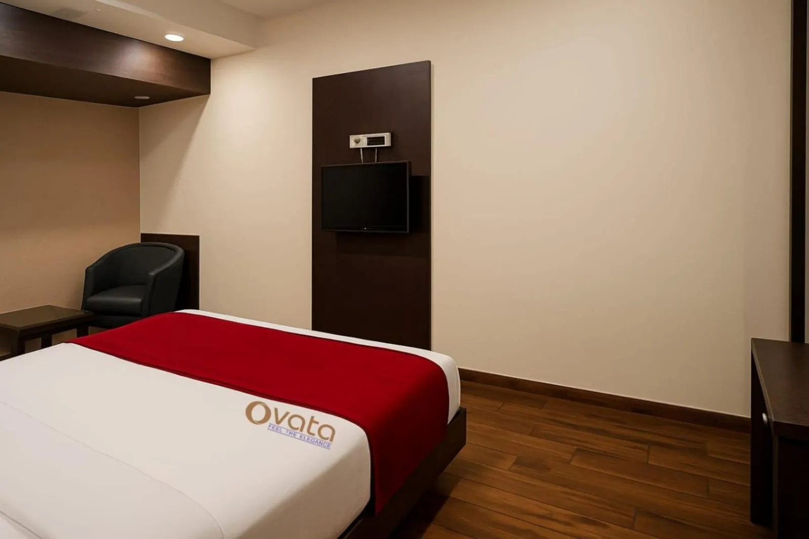 Bed in Hotel Himshri Mall Road By Ovata
