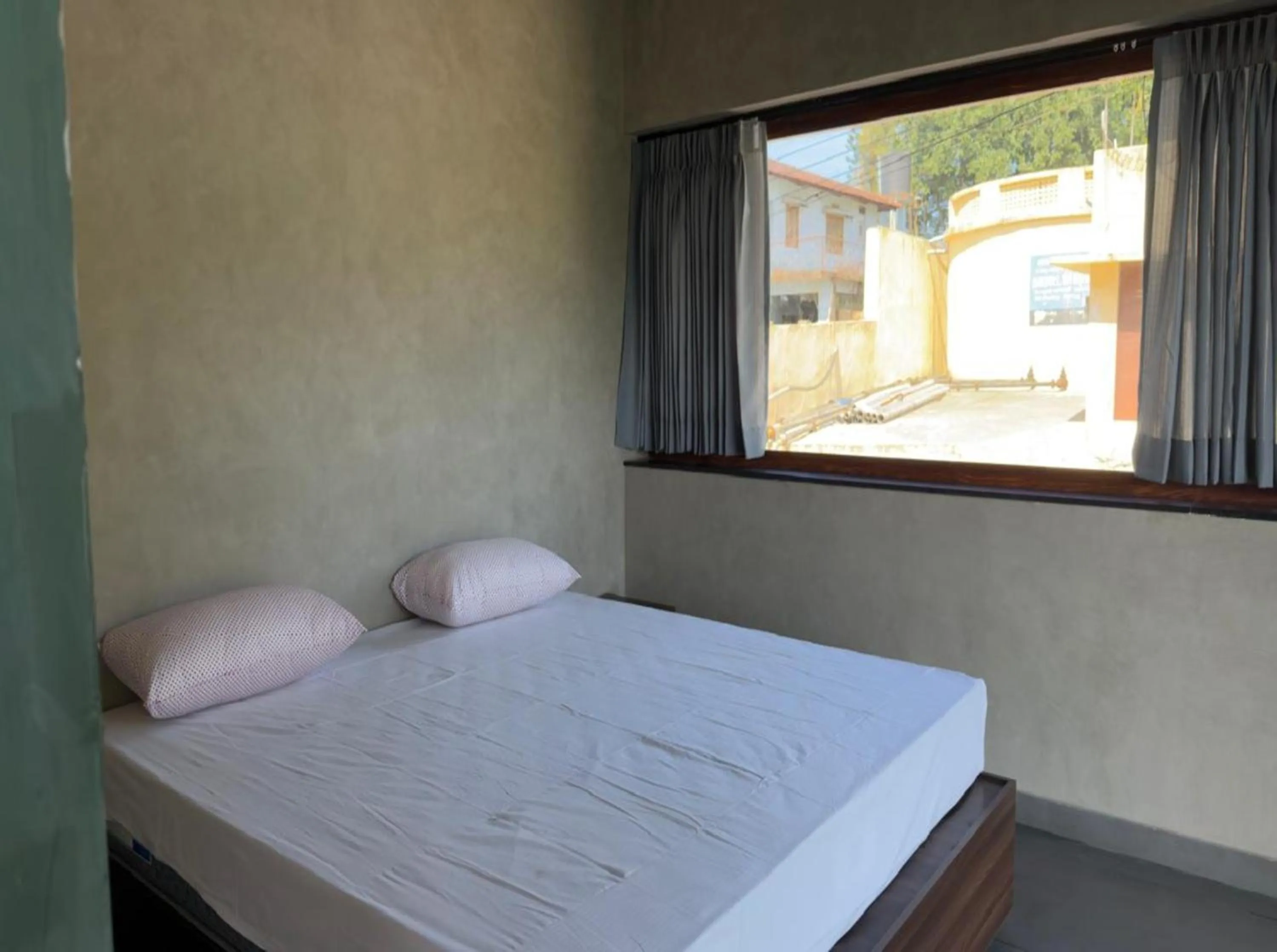 Bedroom, Bed in WINTEL WILD