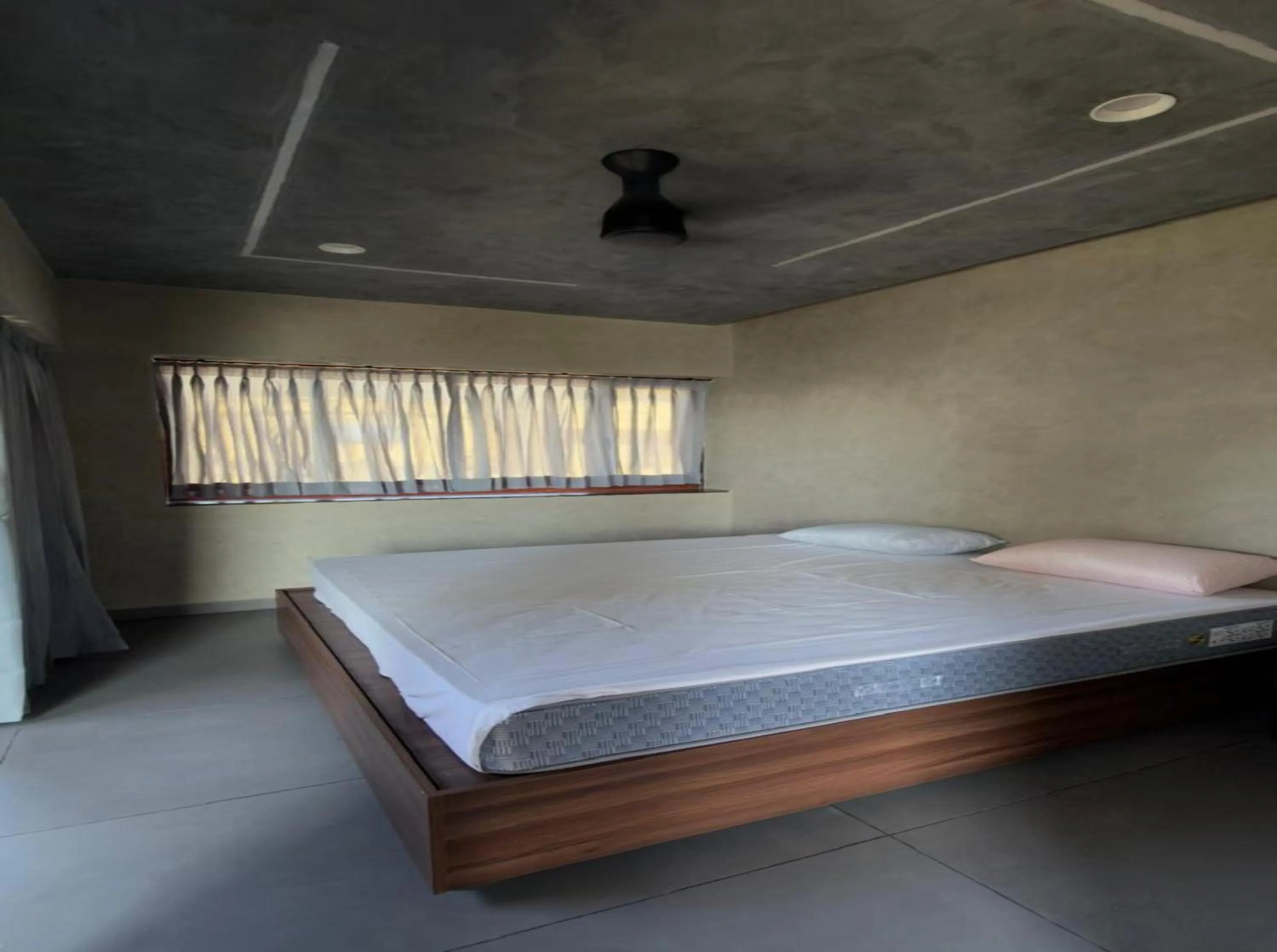 Bedroom, Bed in WINTEL WILD