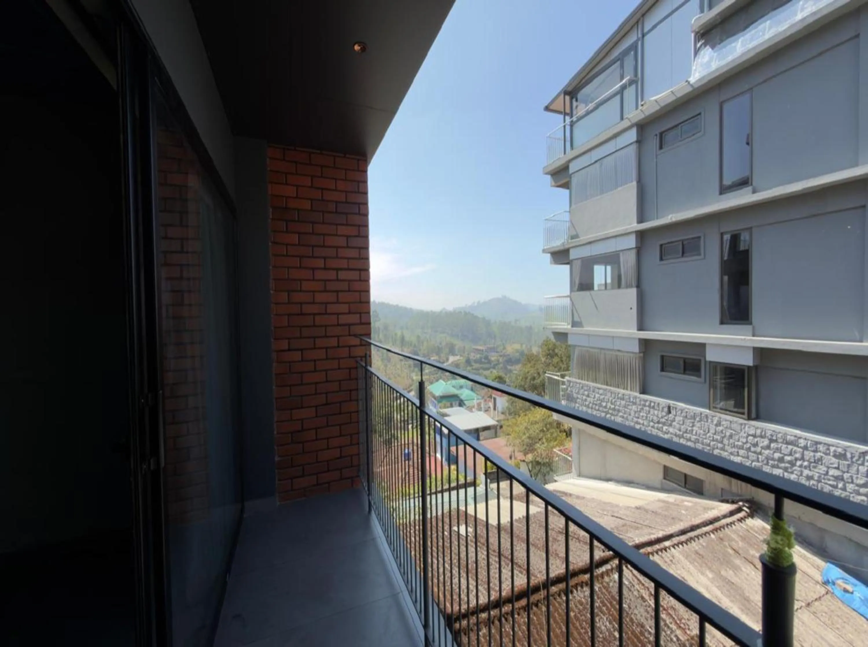 Mountain view in WINTEL WILD