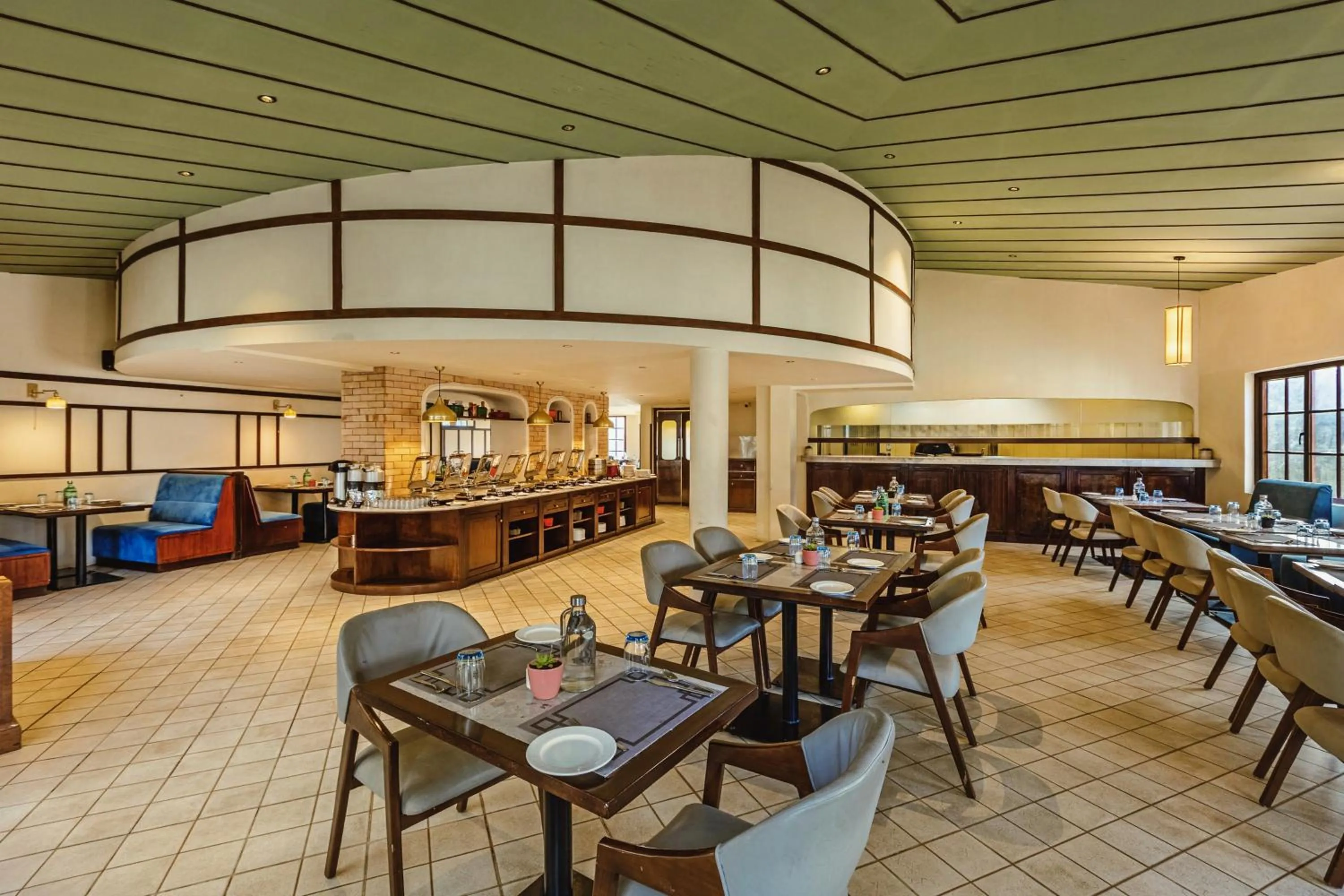 Restaurant/places to eat in Mango Hill Shola Ooty