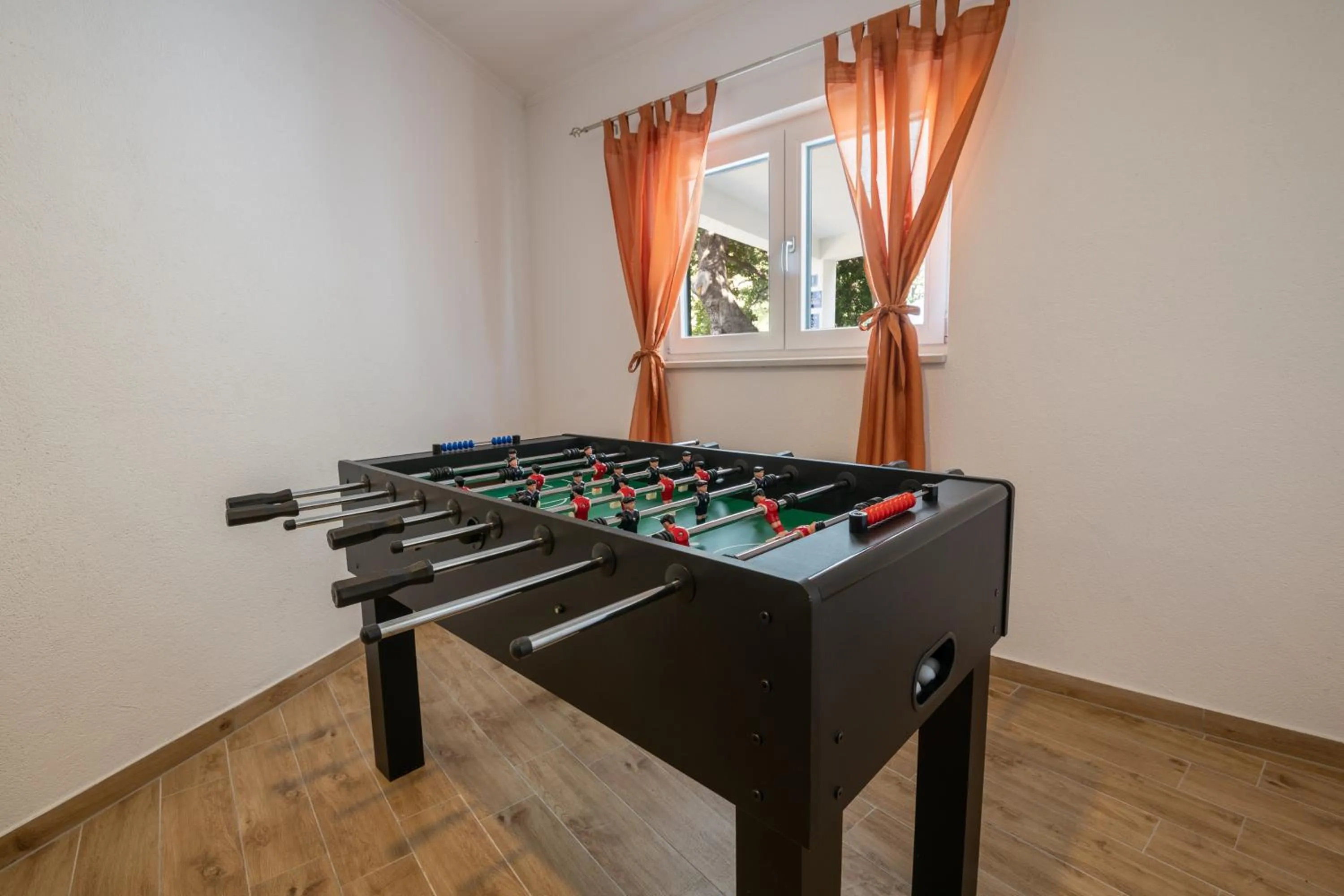 Billiard in Villa Gabriel with pool, sauna, jacuzzi