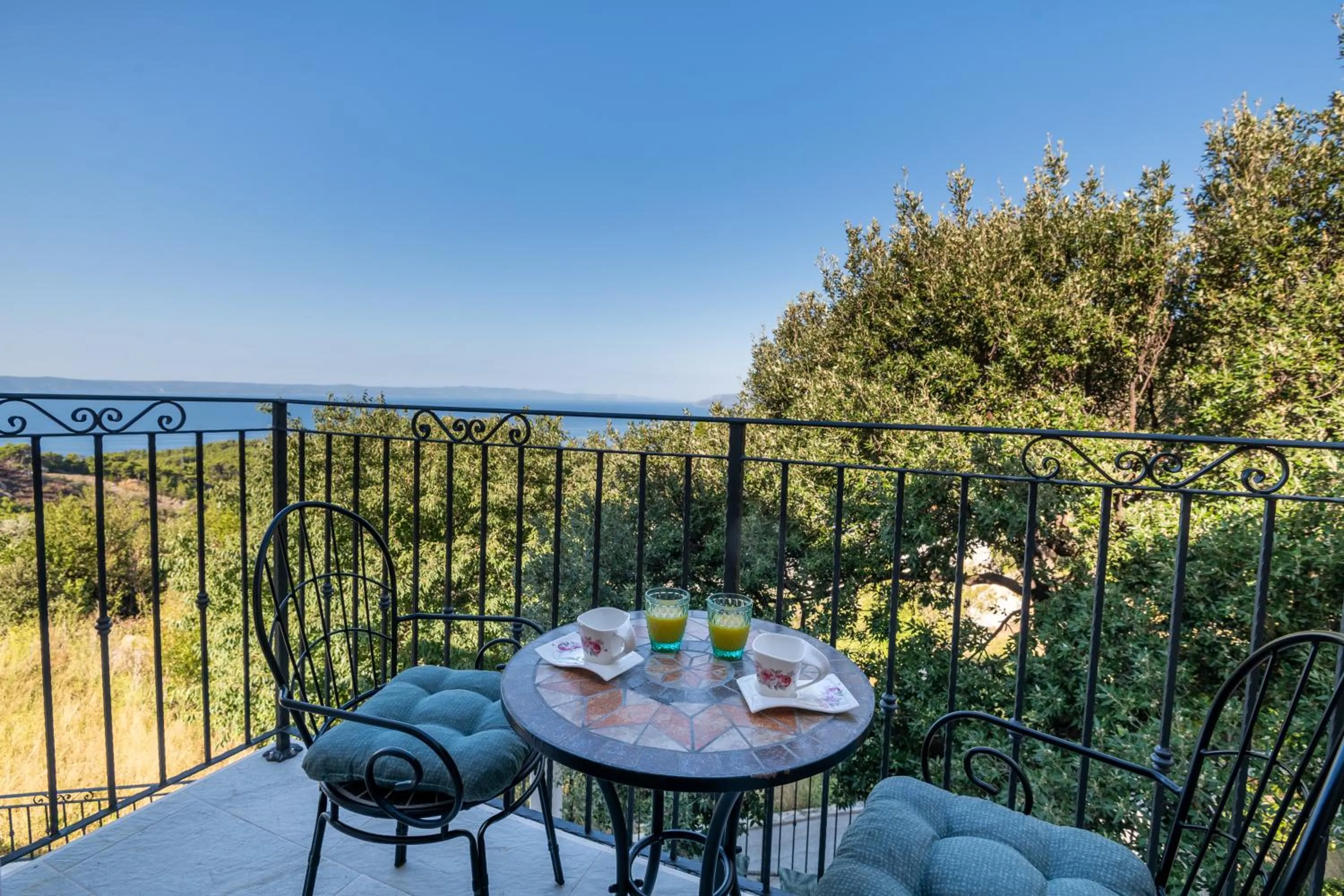 Natural landscape in Villa Gabriel with pool, sauna, jacuzzi