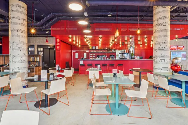 All Suites Appart Hôtel et Hôtel - Paris 13 - Porte d'Italie