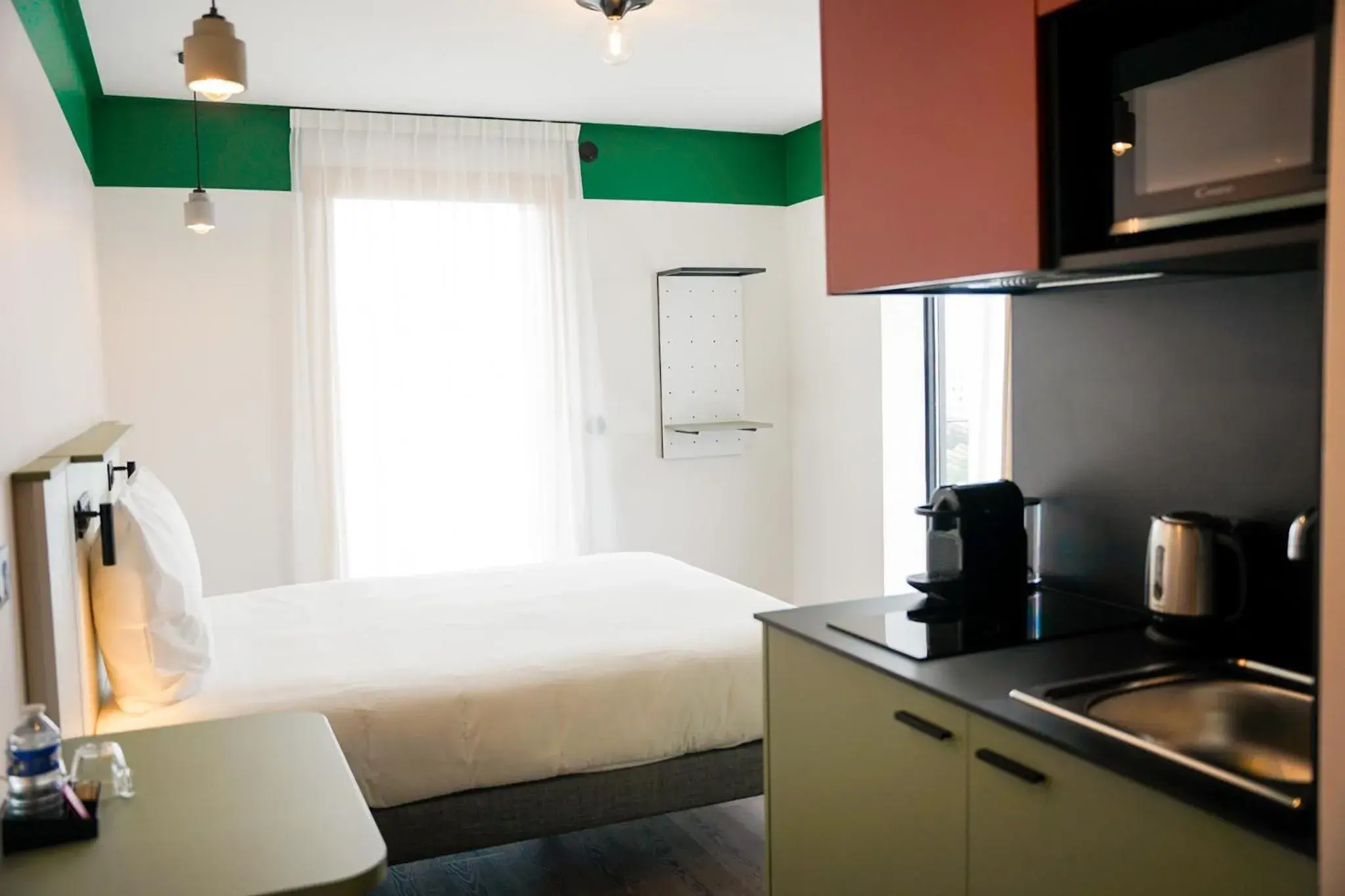 Bed in All Suites Appart Hôtel et Hôtel - Paris 13 - Porte d'Italie Bed in All Suites Appart Hôtel et Hôtel - Paris 13 - Porte d'Italie