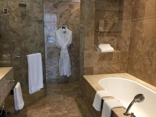 TAJ Cape Town - Private Luxury Two Bedroom Suite
