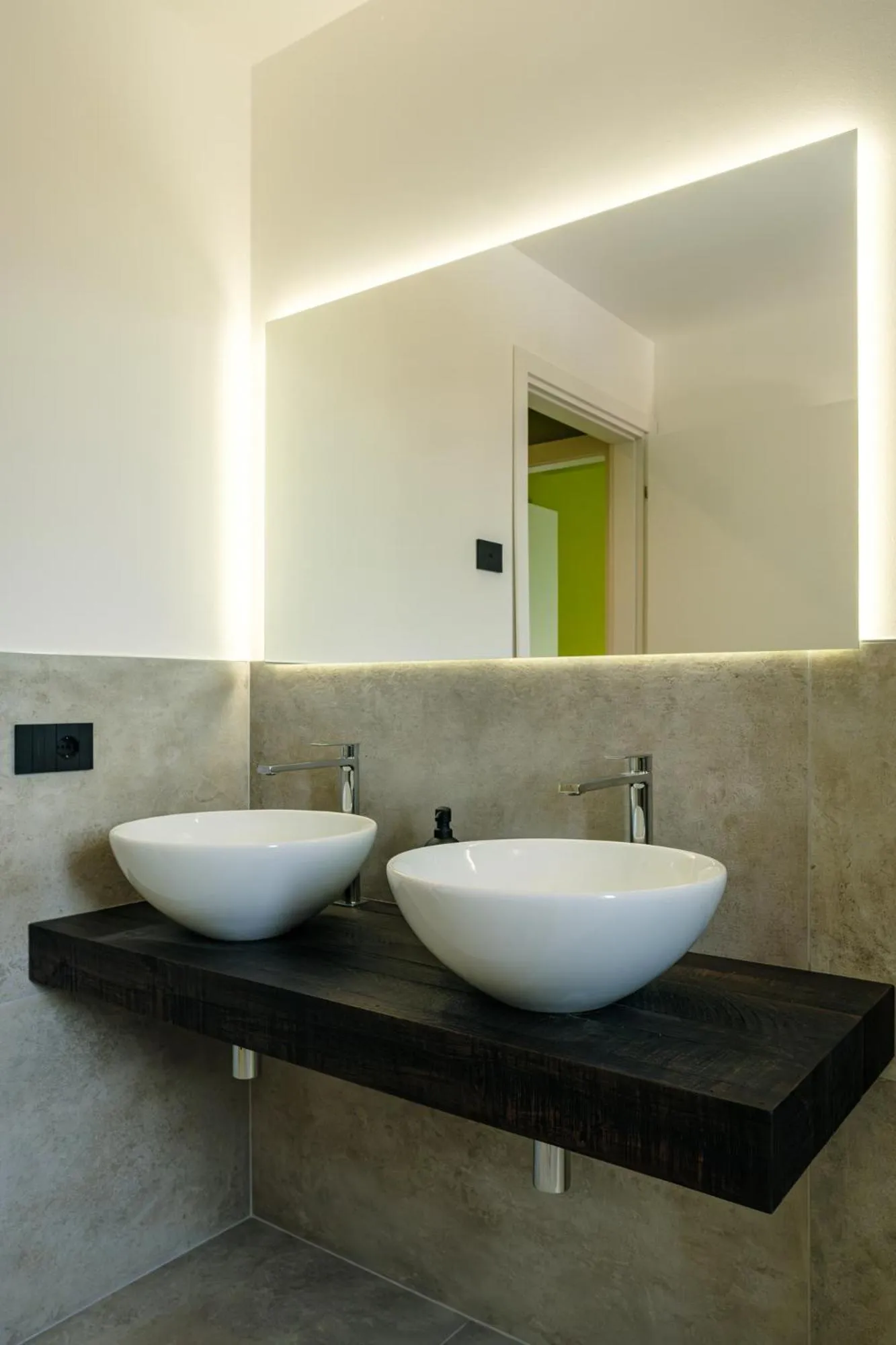 Bathroom in Camoma Aparthotel - Suites Apartments
