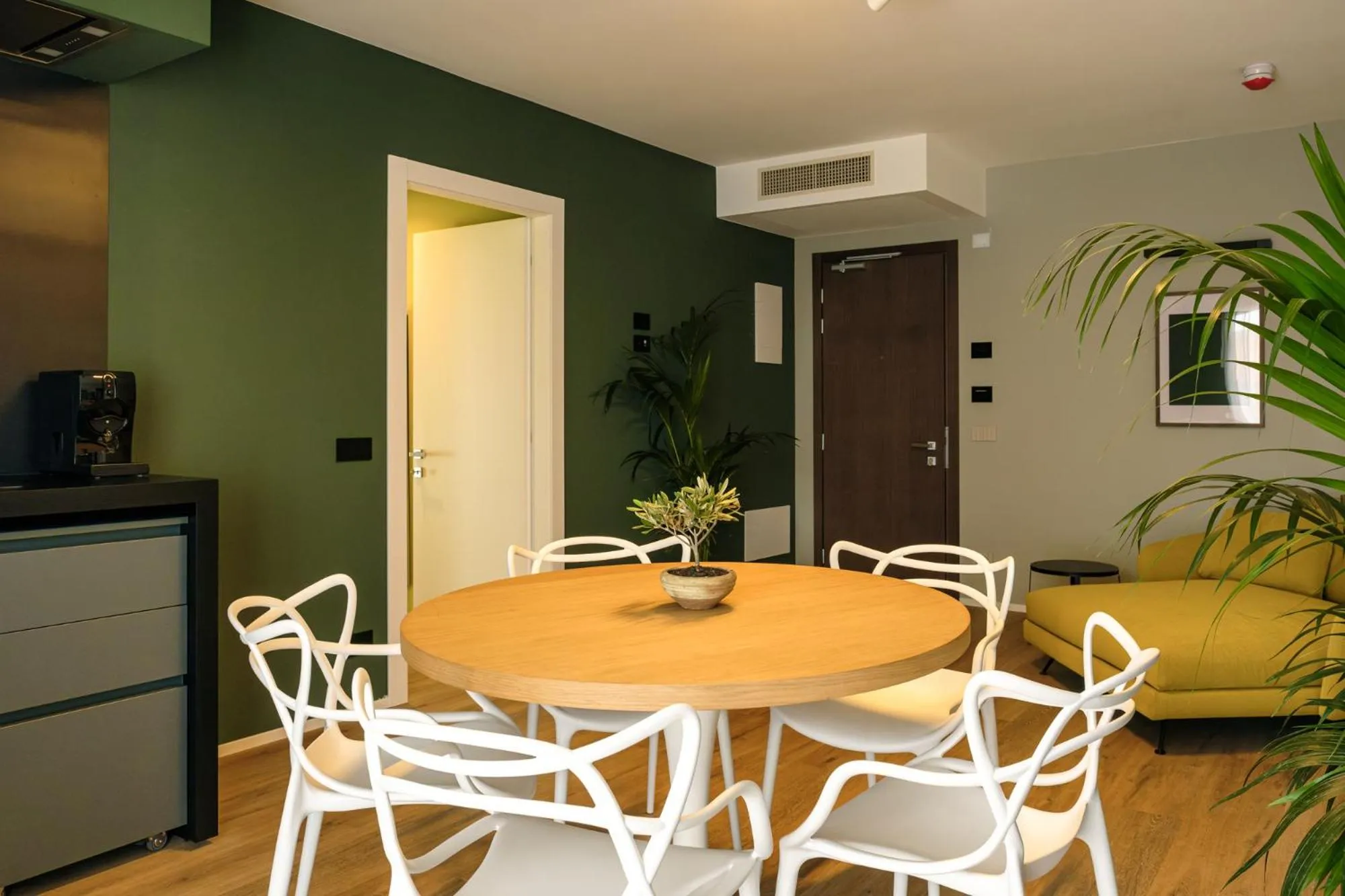 Living room in Camoma Aparthotel - Suites Apartments