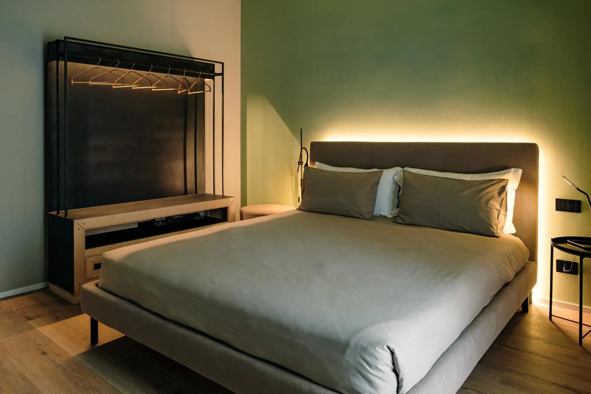 Bedroom, Bed in Camoma Aparthotel - Suites Apartments