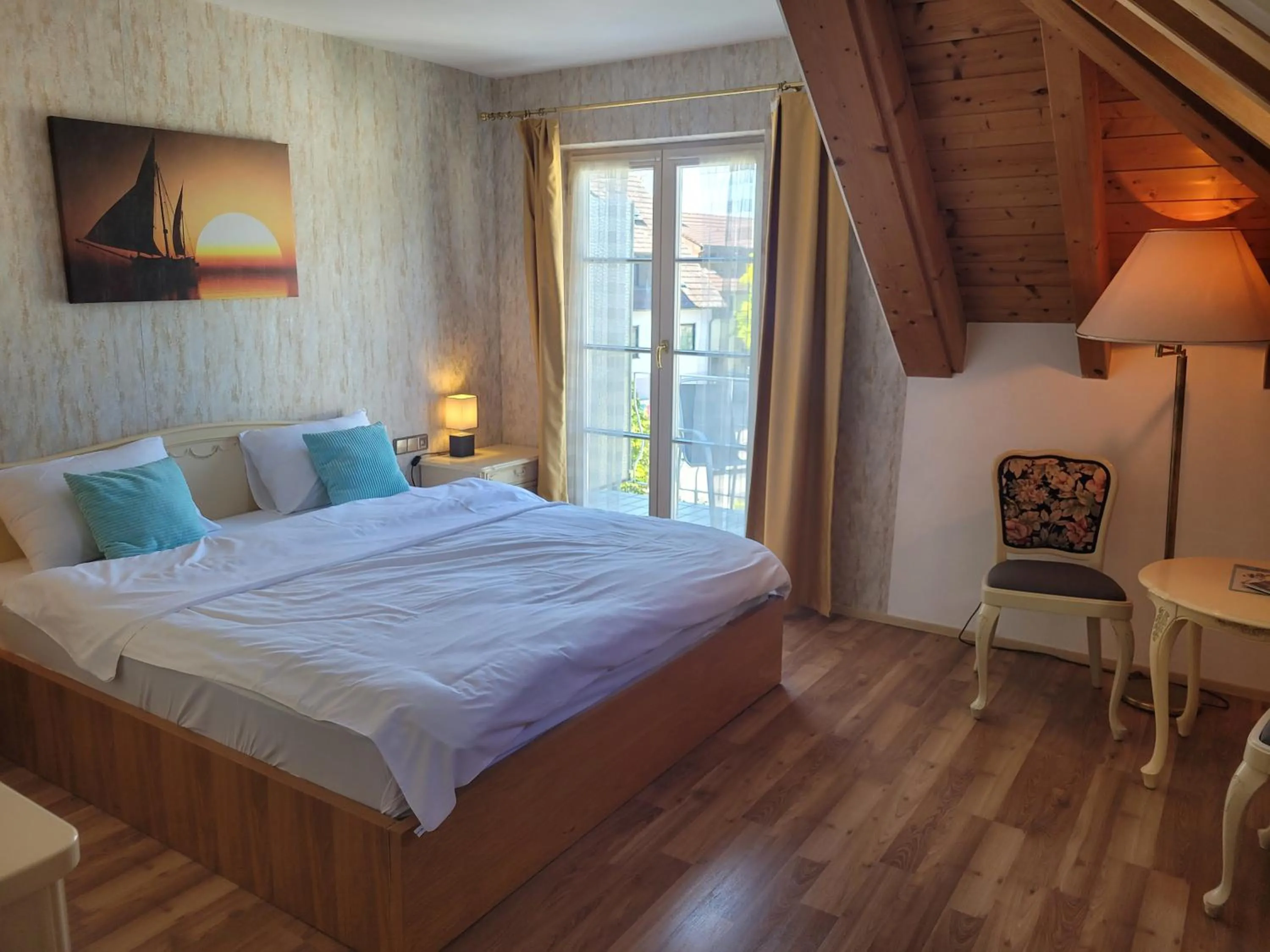 Double Room with Balcony - single occupancy in SEE-Hotel Seeschau - direkt am Bodenseeufer