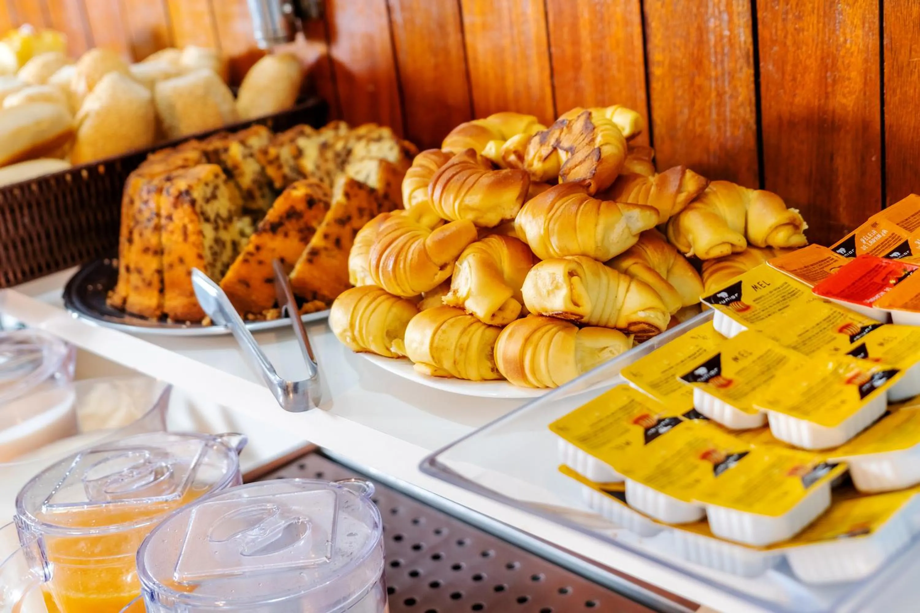Buffet breakfast in Infinity Copacabana