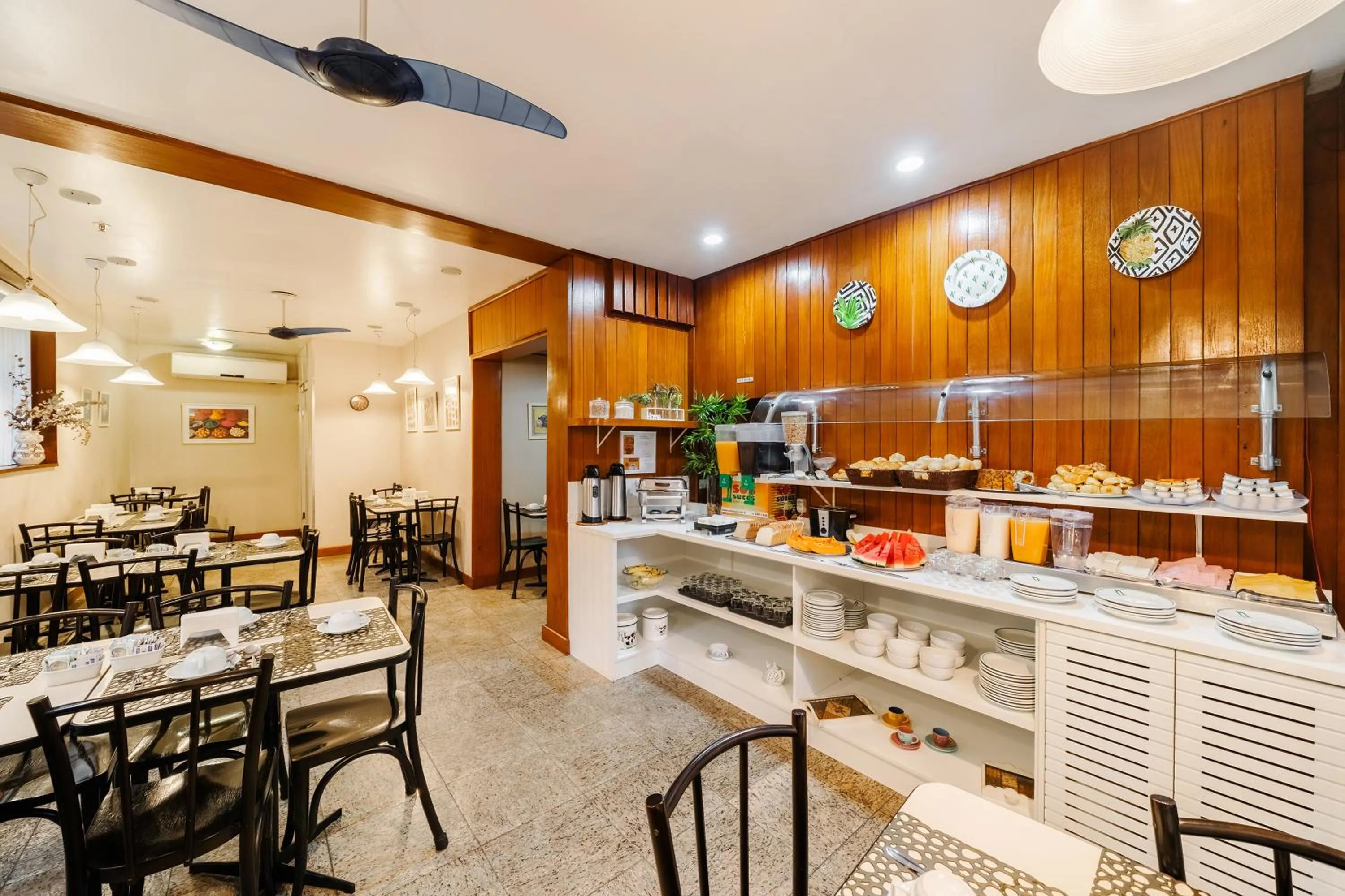 Breakfast in Infinity Copacabana