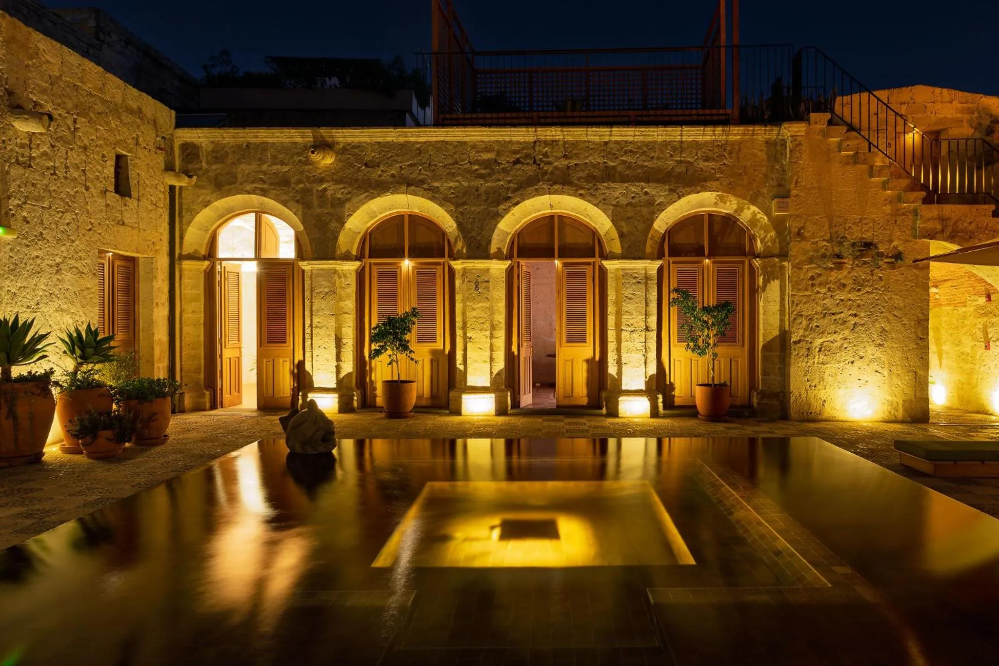 Patio in Palacio Guaqui by Ananay Hotels
