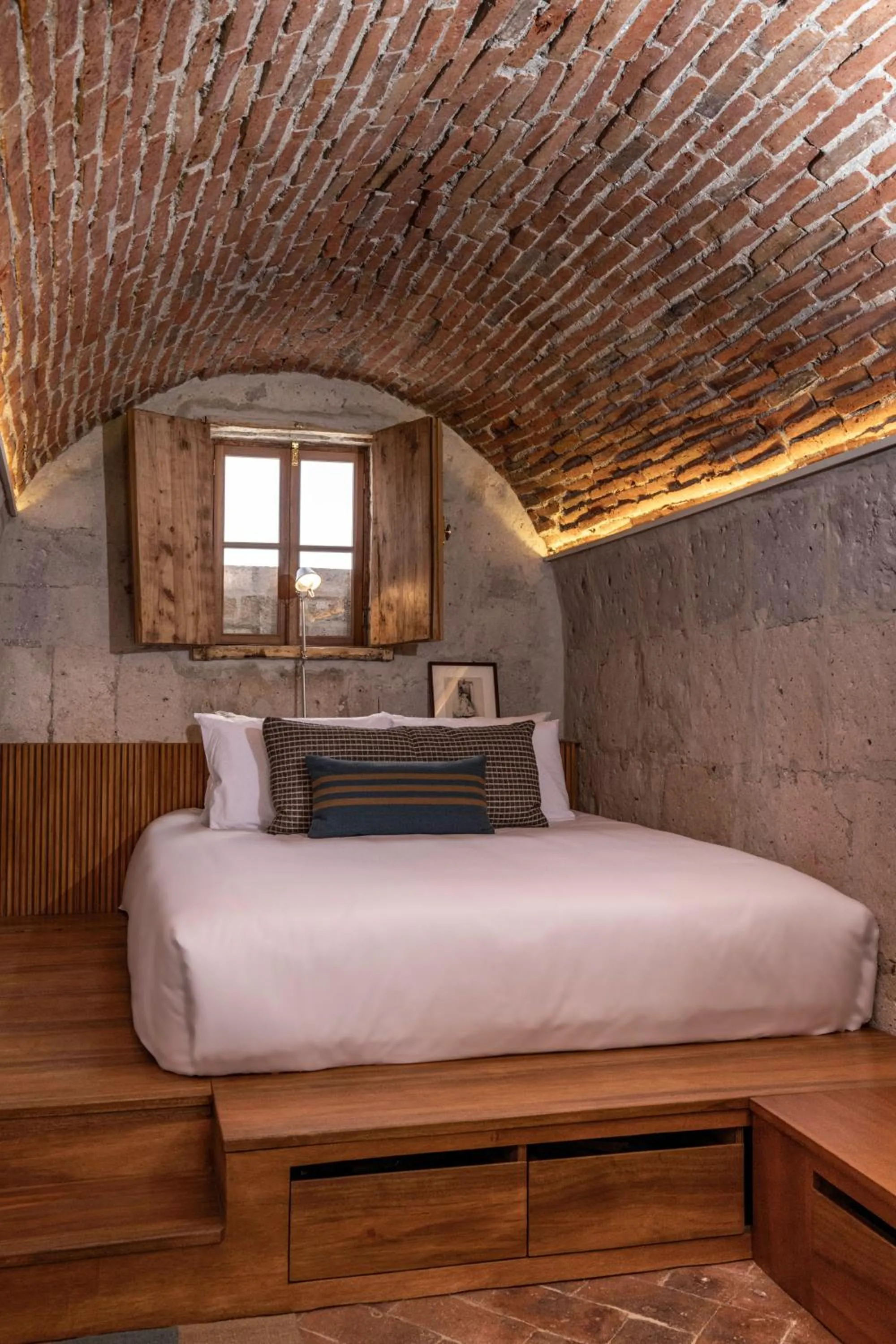 Bed in Palacio Guaqui by Ananay Hotels