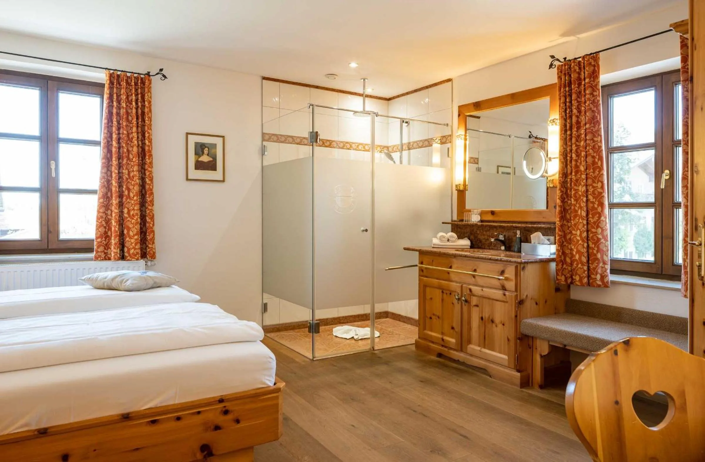 Bathroom, Bed in Landgasthof zum Erdinger Weissbräu