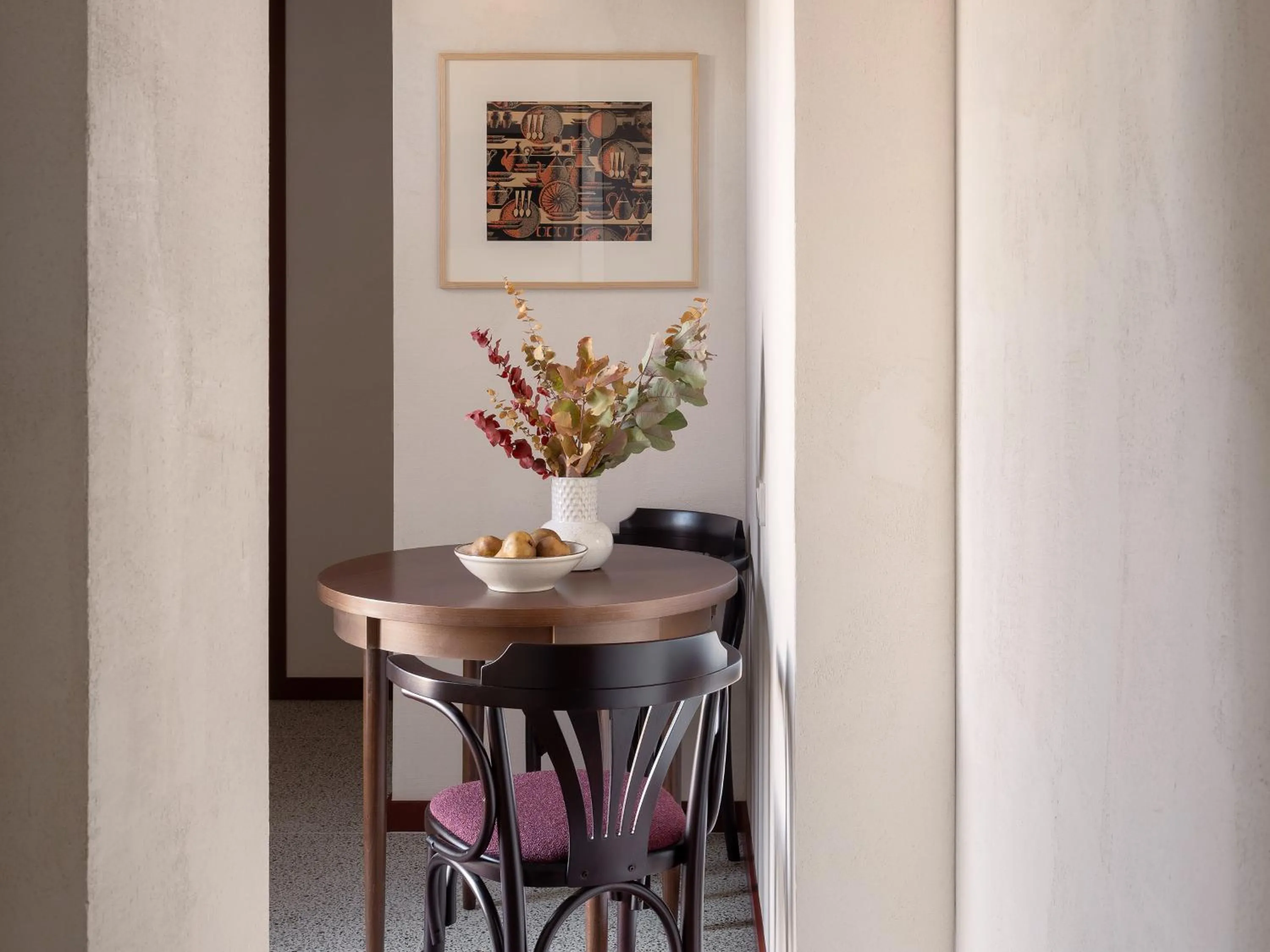 Seating area in Apart-In Georgia