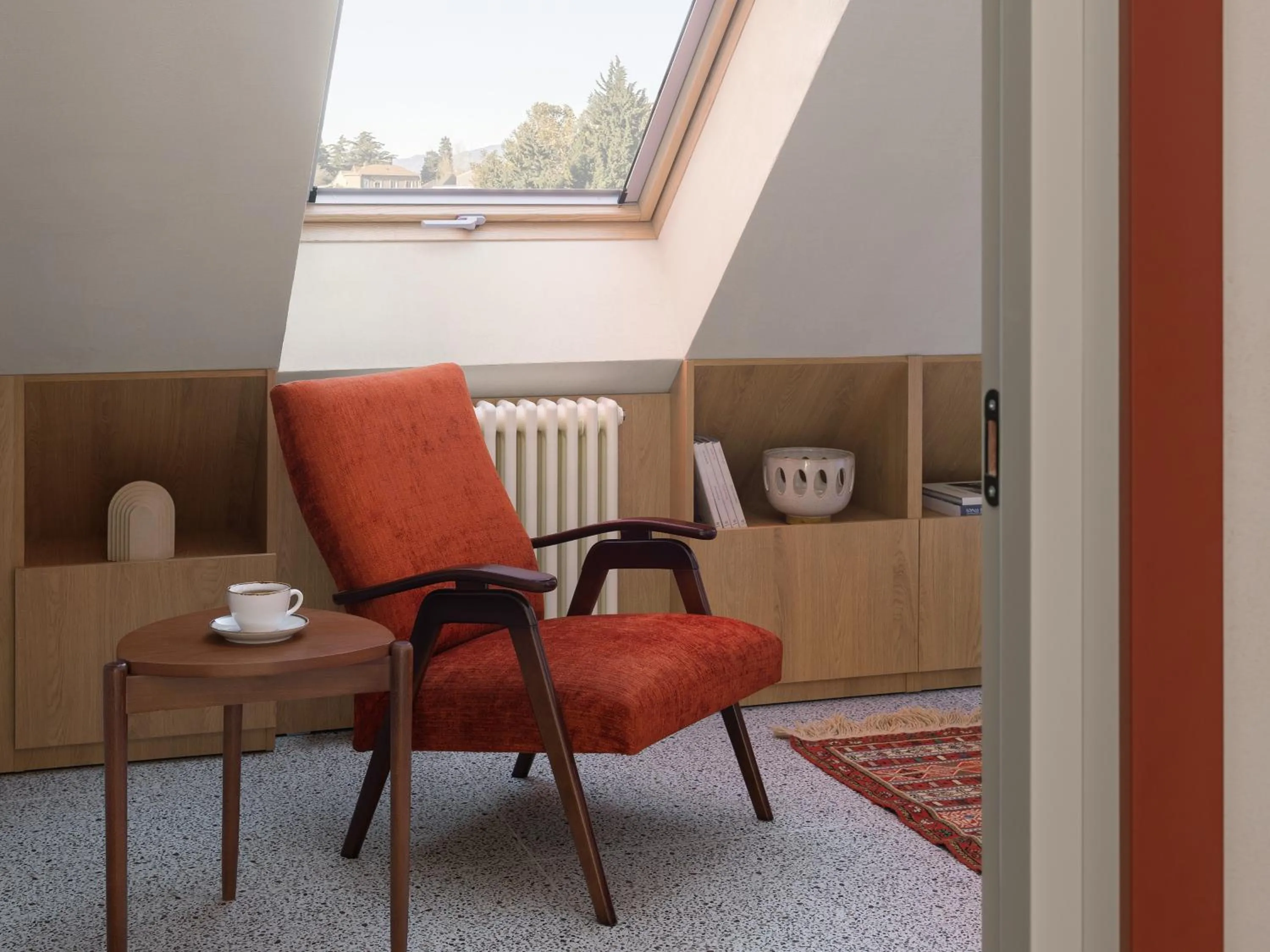 Seating area in Apart-In Georgia