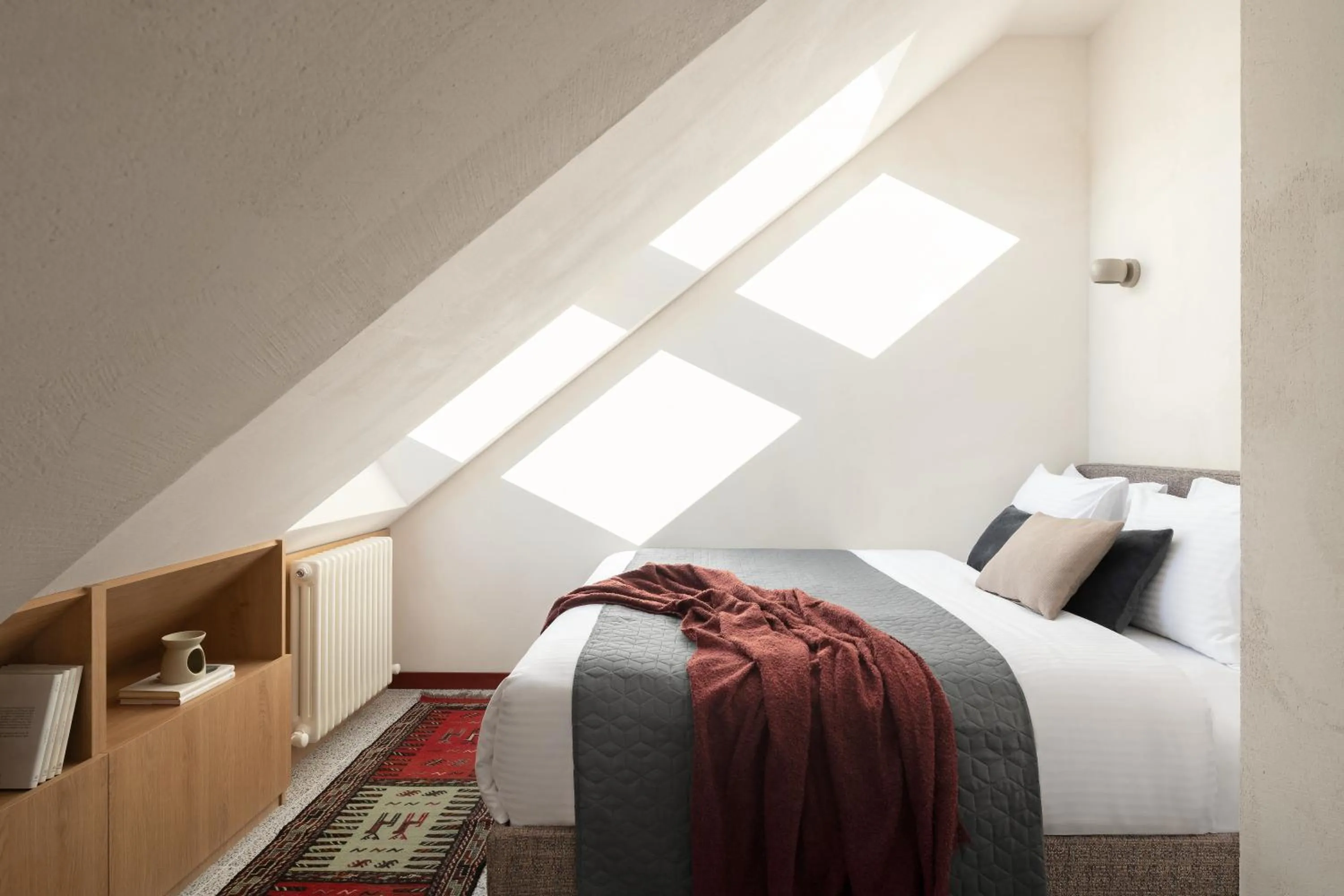 Property building, Bed in Apart-In Georgia