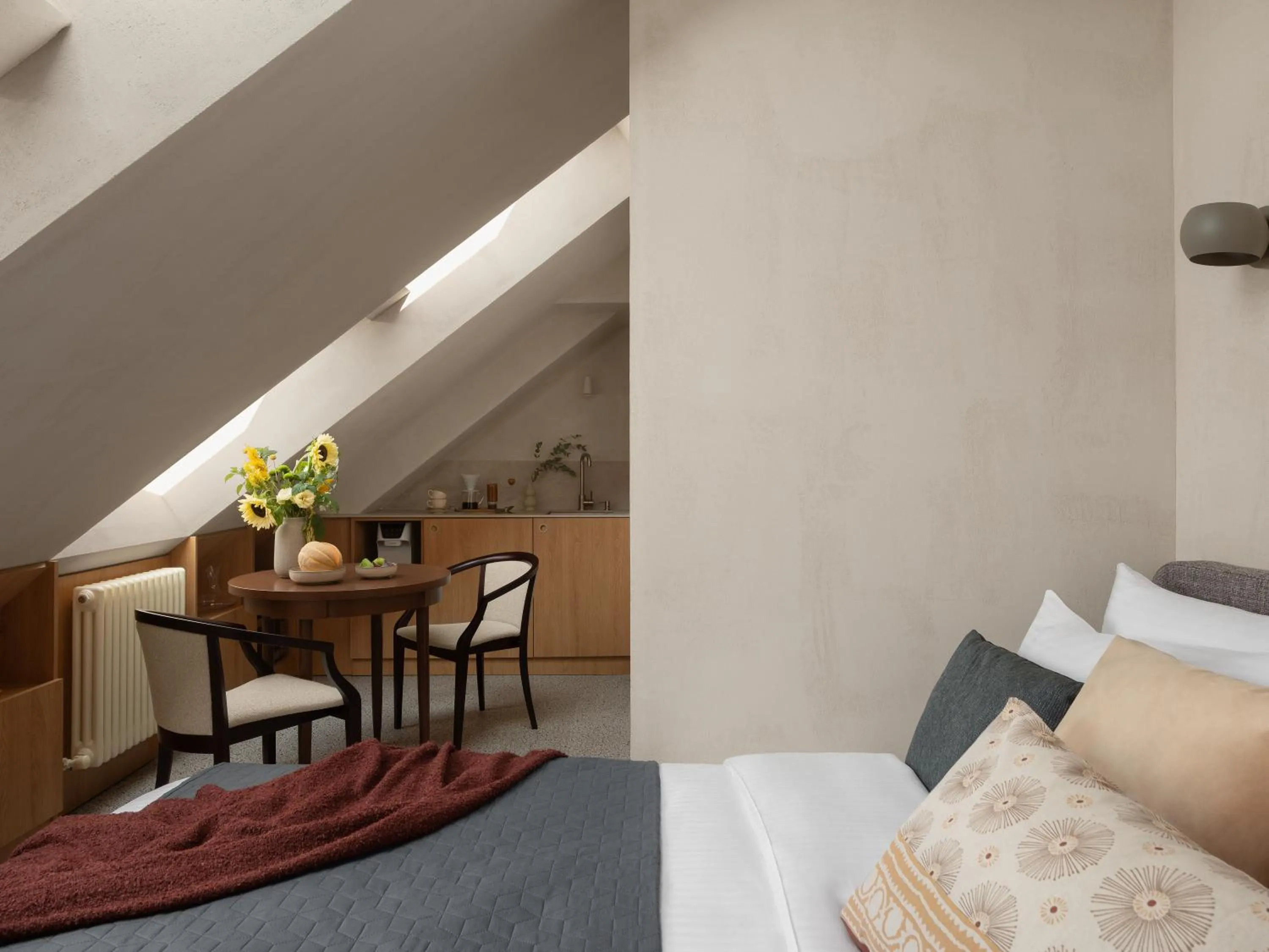 Kitchen or kitchenette, Bed in Apart-In Georgia