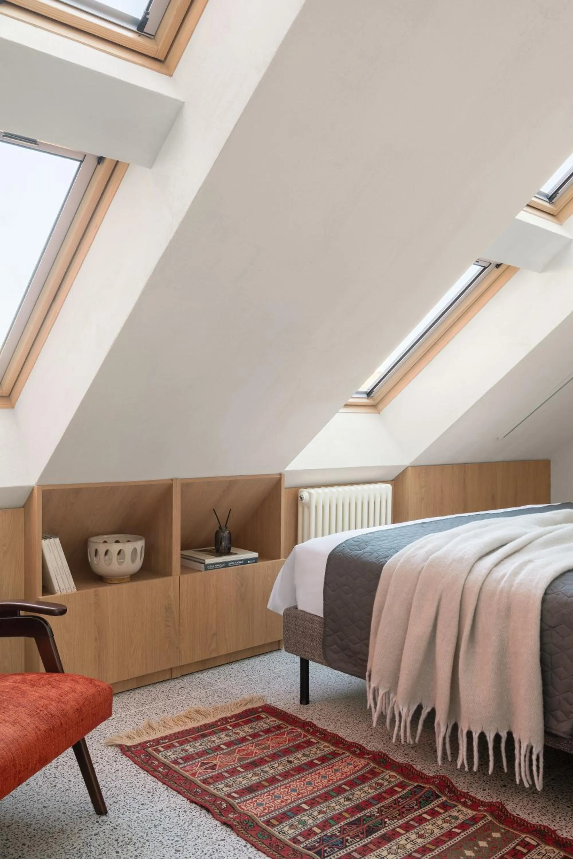 Property building, Bed in Apart-In Georgia