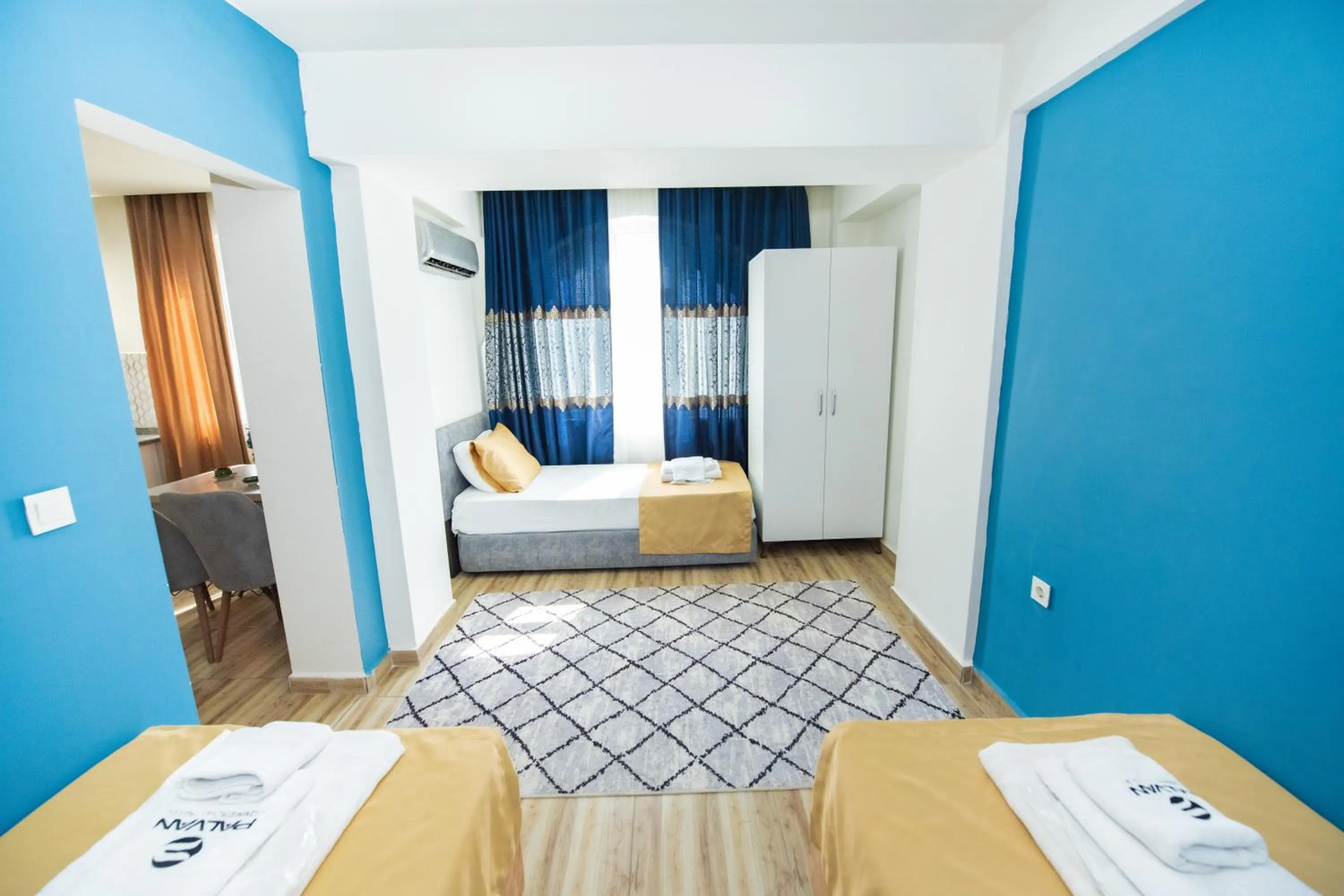 Bedroom, Seating Area in Palvan Hotel