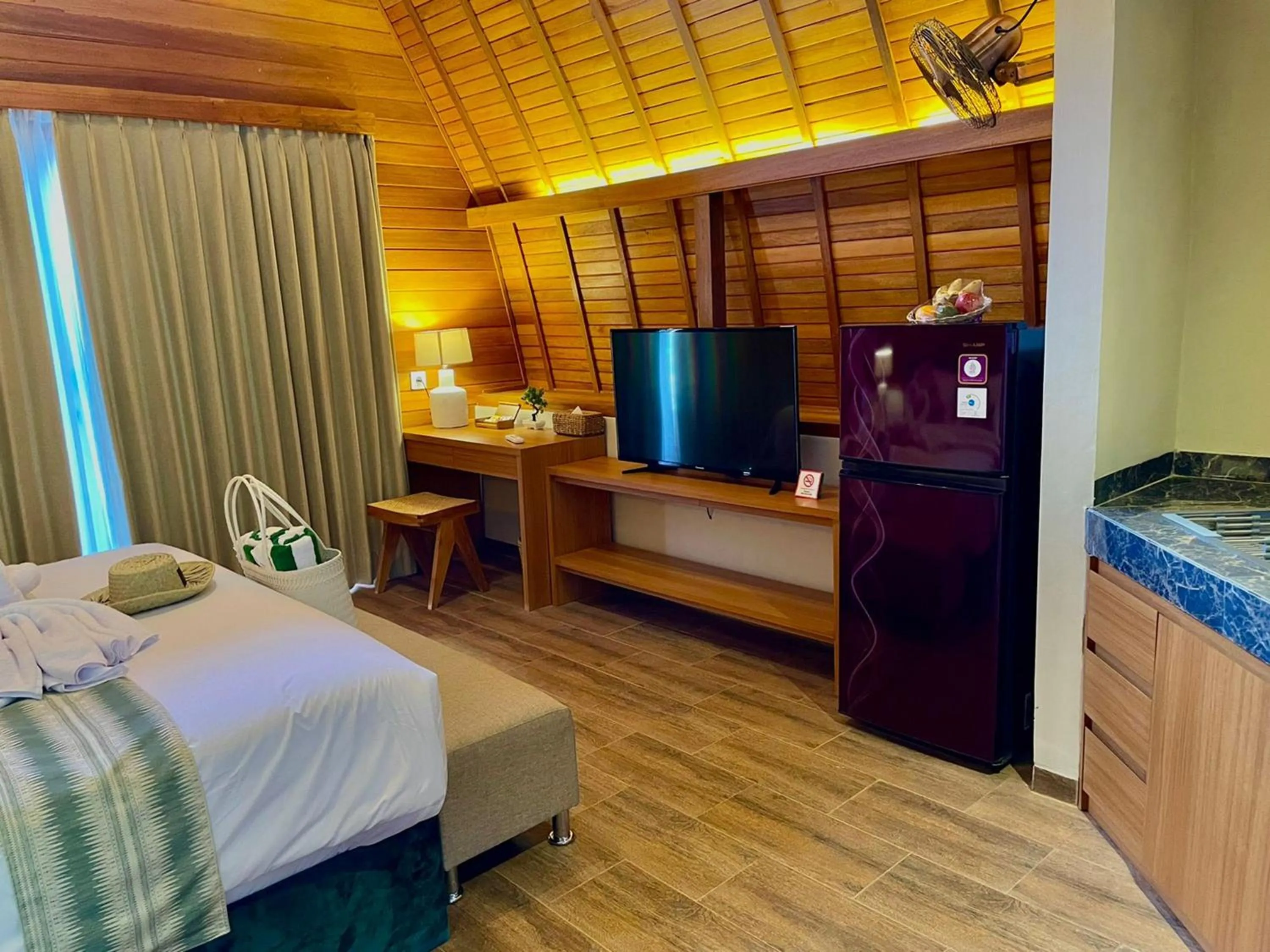 TV and multimedia, Bed in Abian Klumpu Villa & Spa Sanur Bali