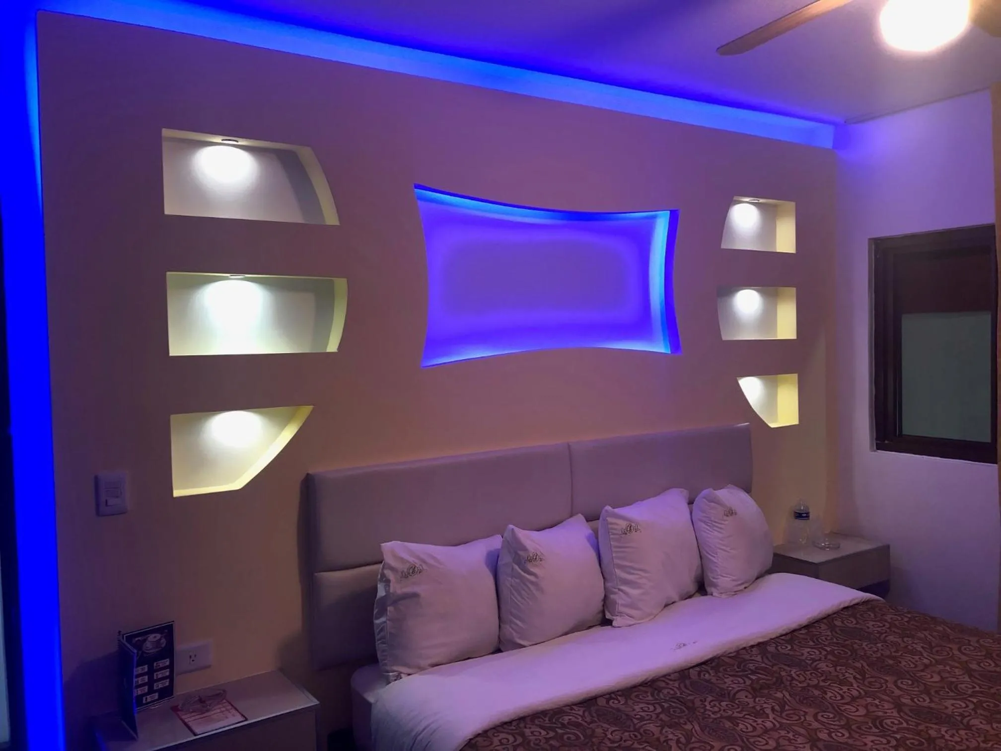 Bed in HOTEL BUGAMBILIAS