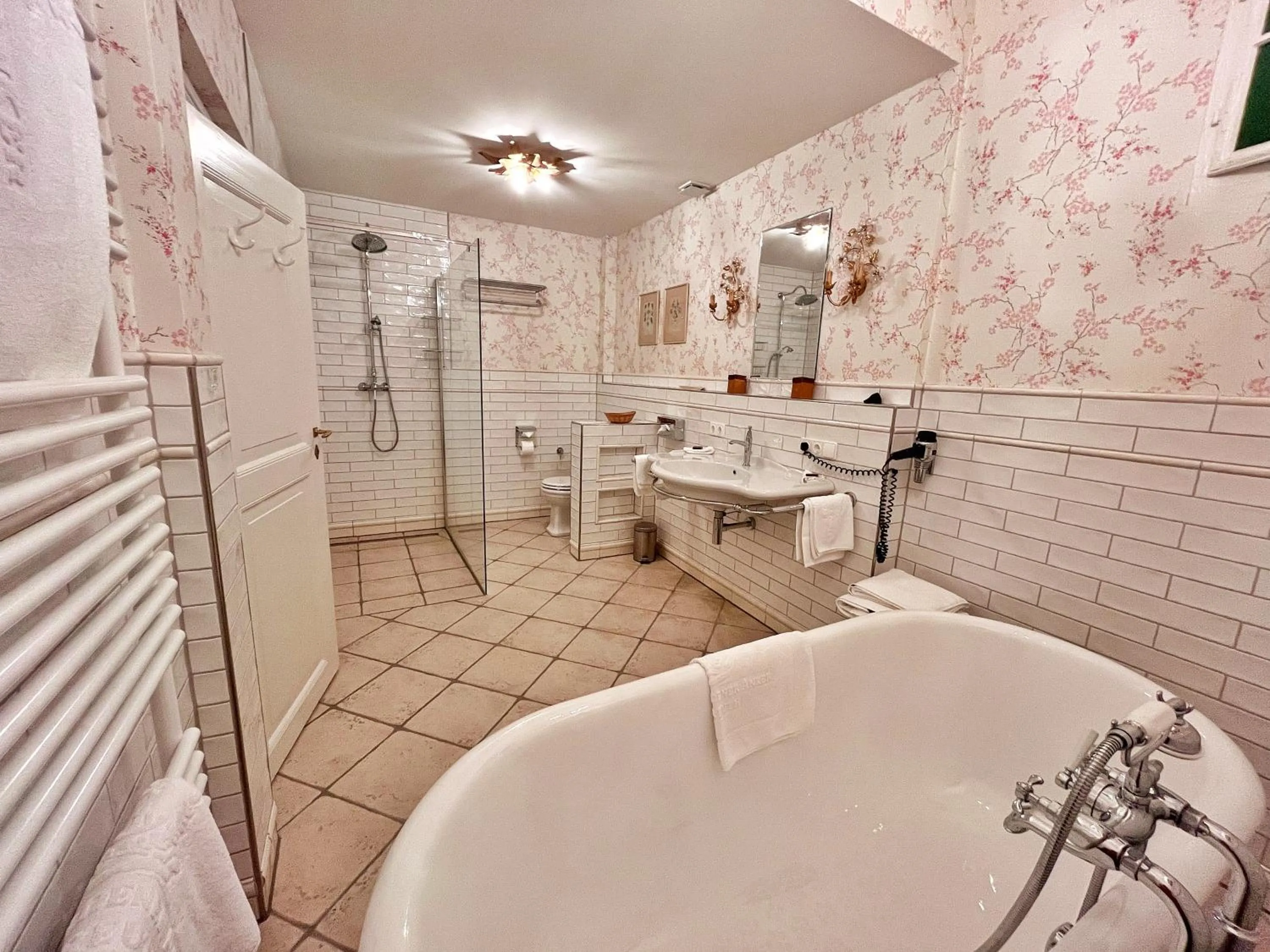 Bathroom in Hotel Goldener Anker