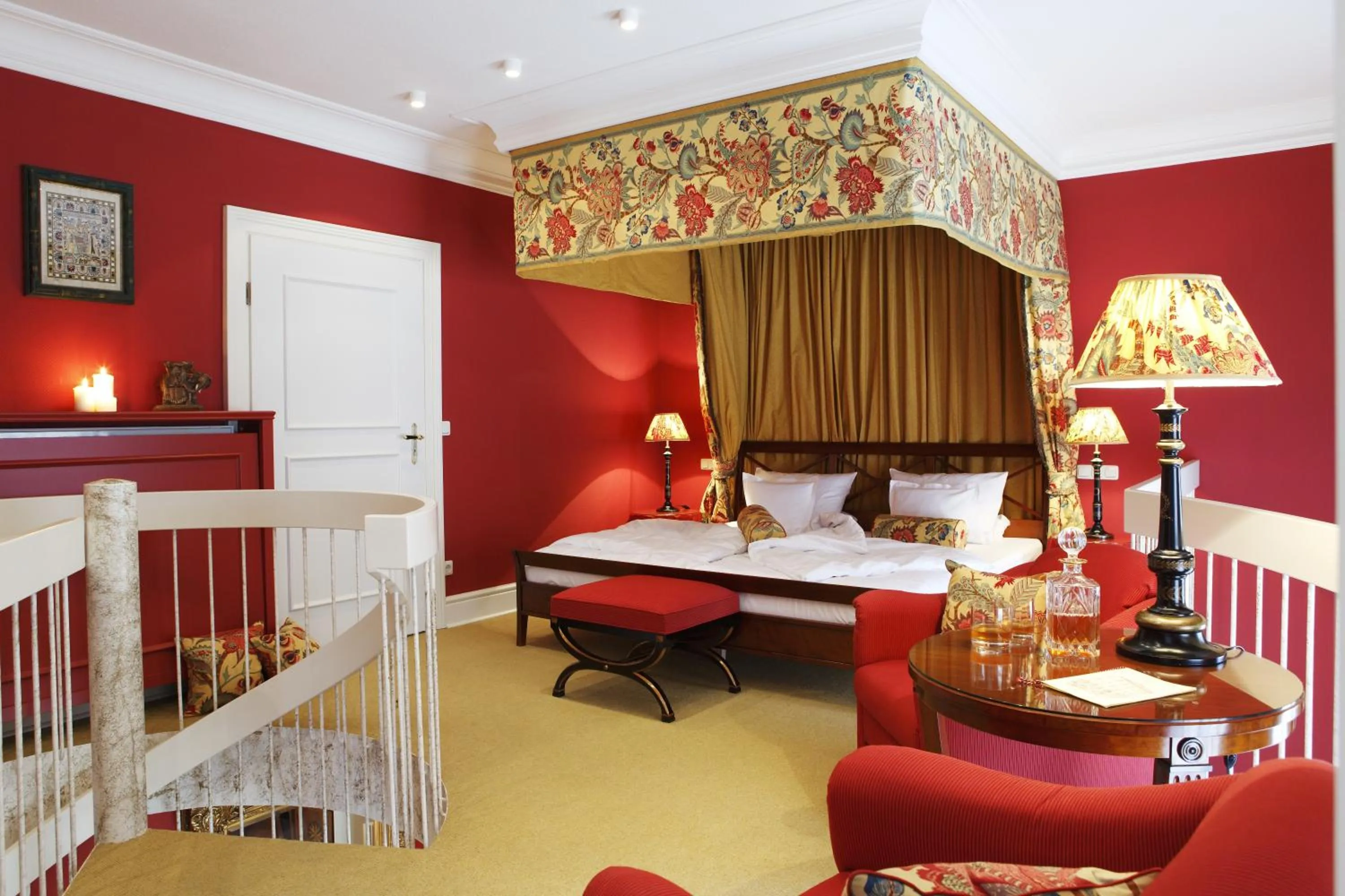 Bedroom, Bed in Hotel Goldener Anker