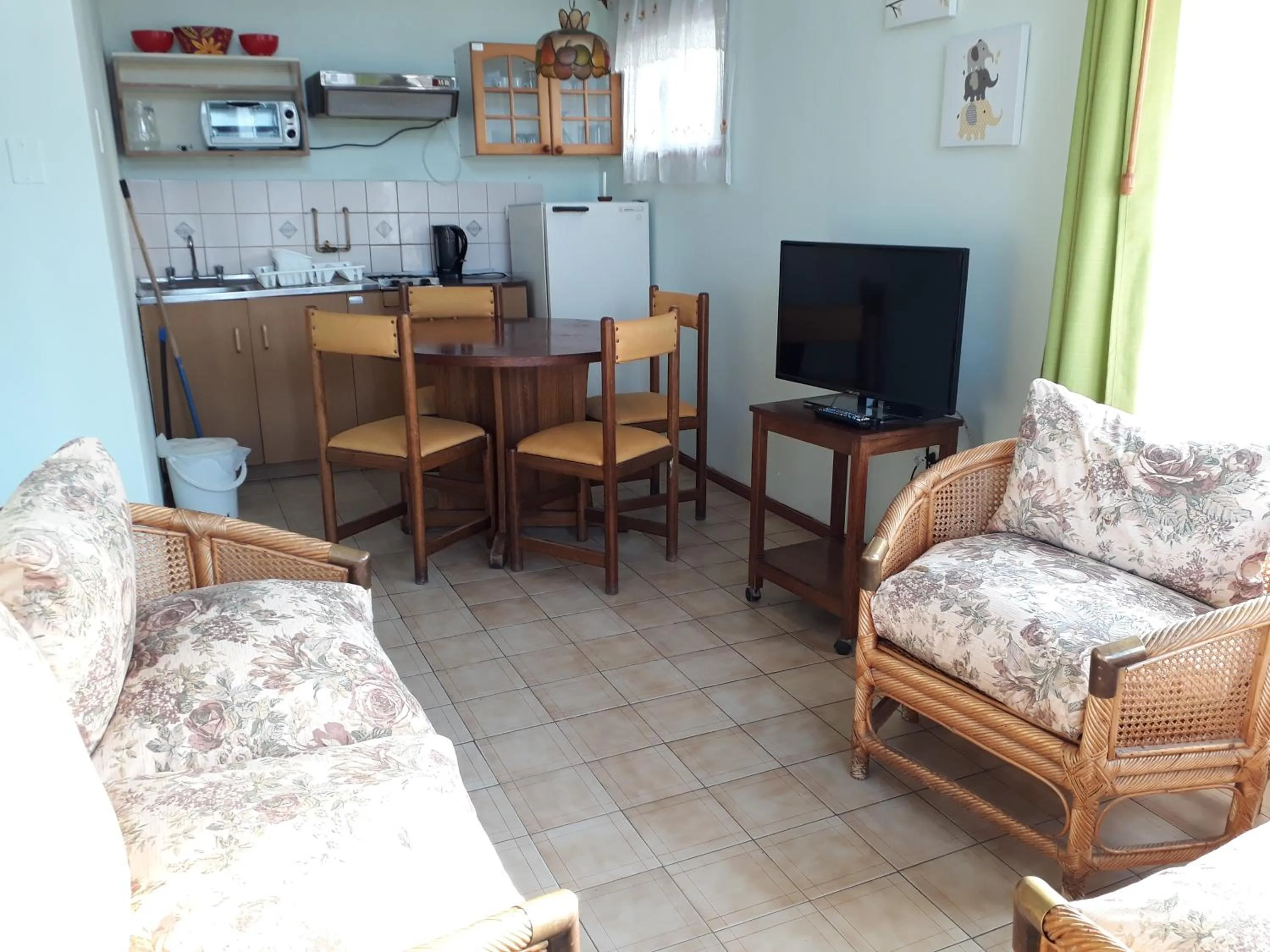 Dining area in Cabañas y Deptos Las Golondrinas
