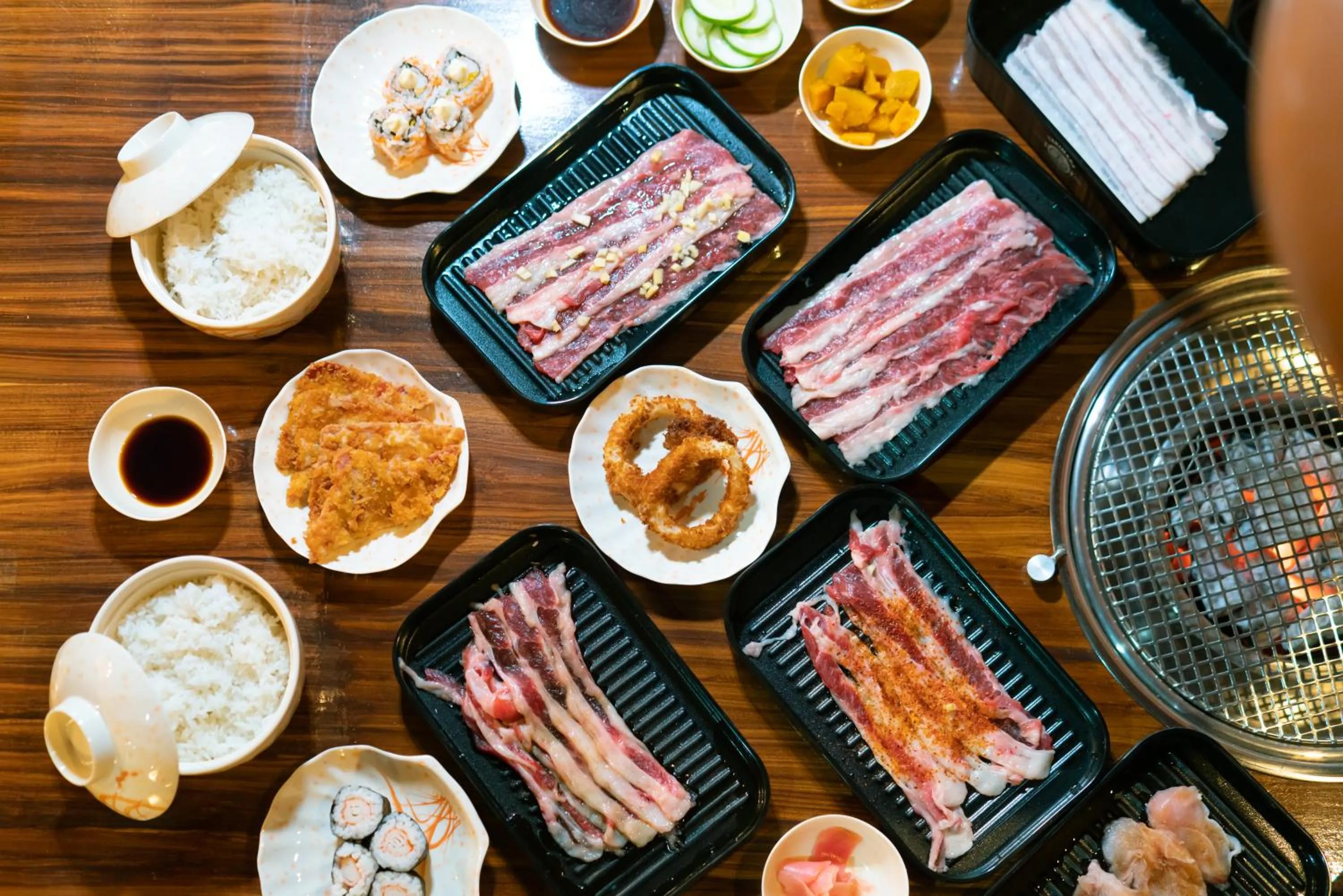 Restaurant/places to eat in Raim Hotel