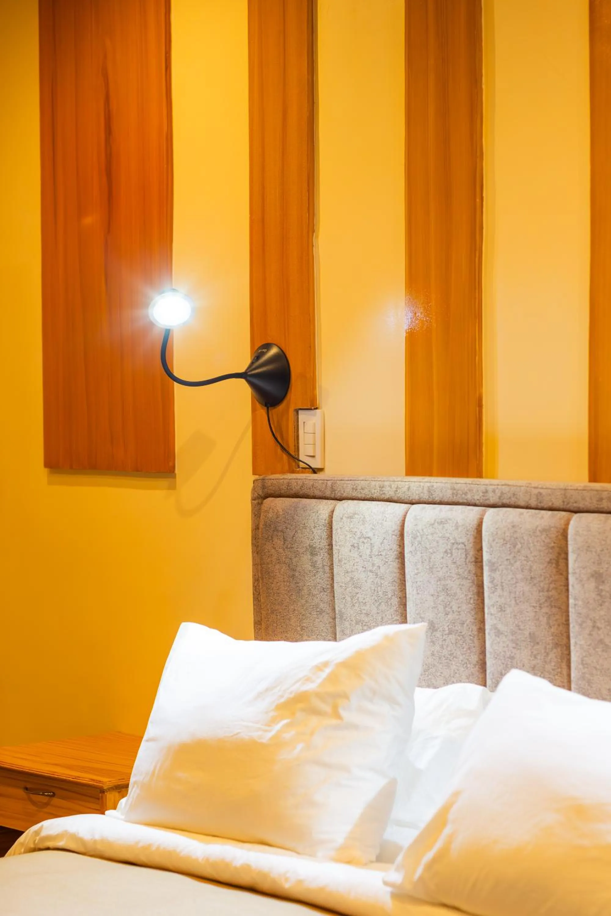 Bed in Raim Hotel