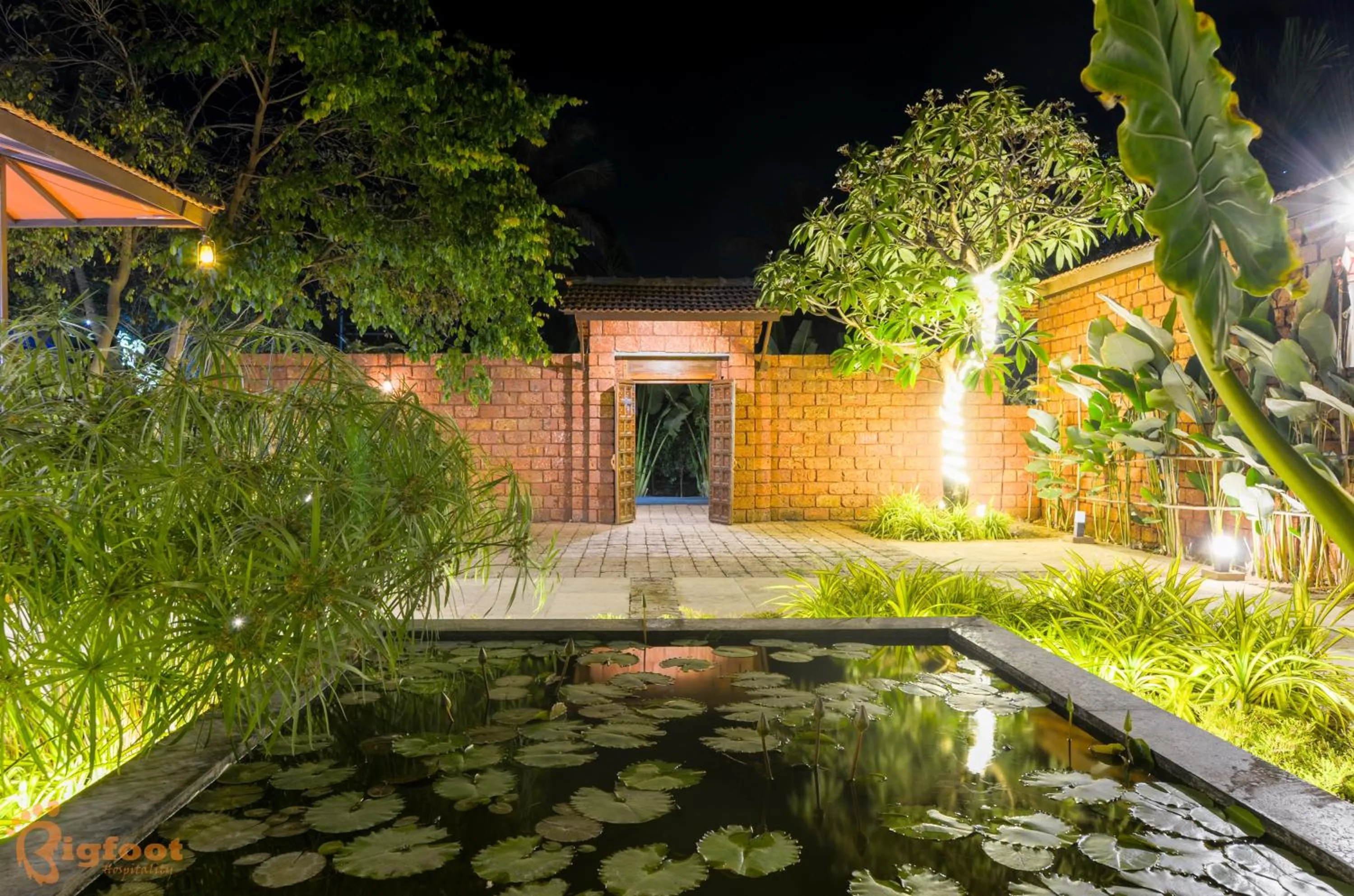 Garden in Jomo Resort