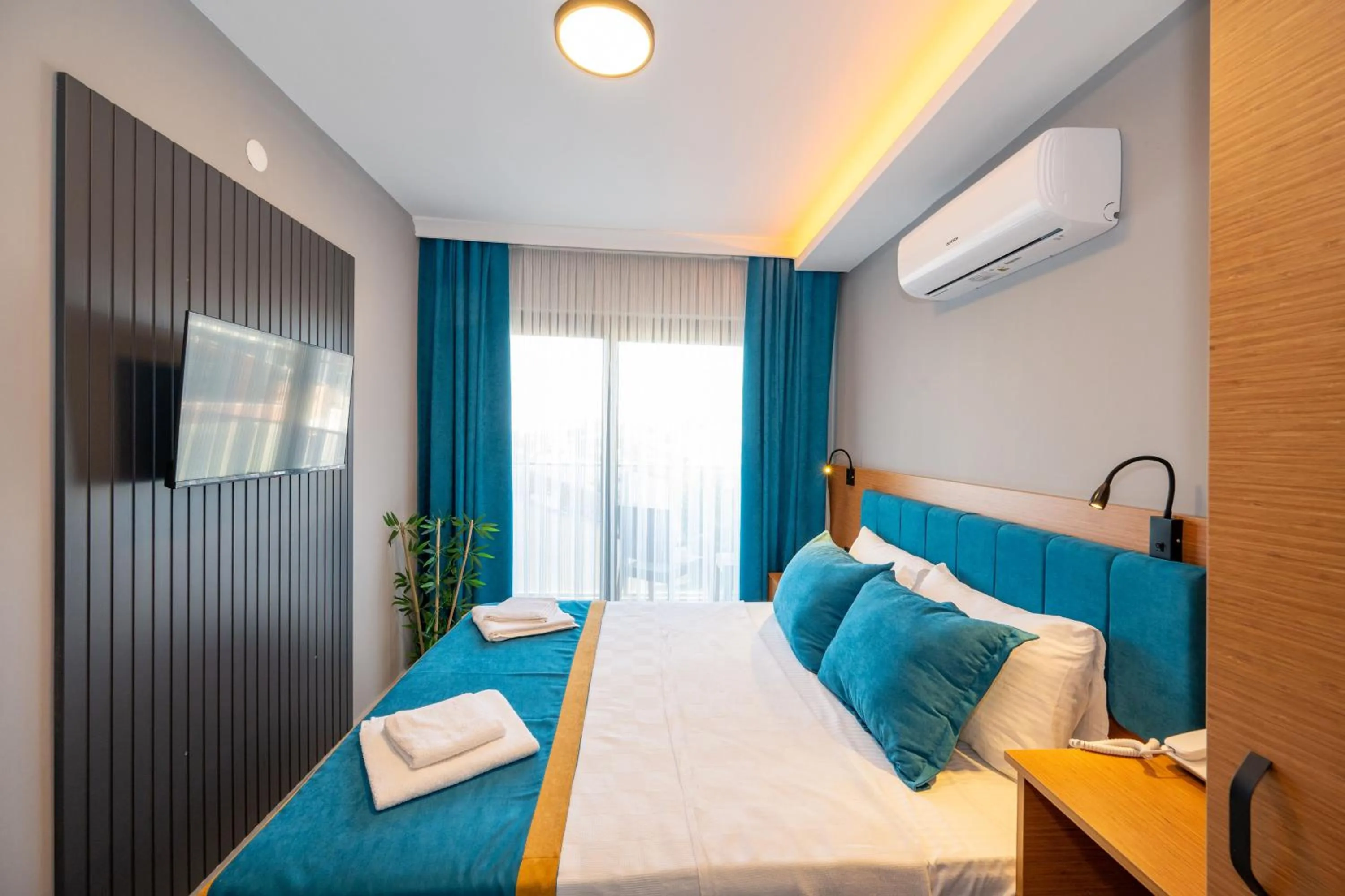 Bed in Otel Carpediem Gold Kuşadası