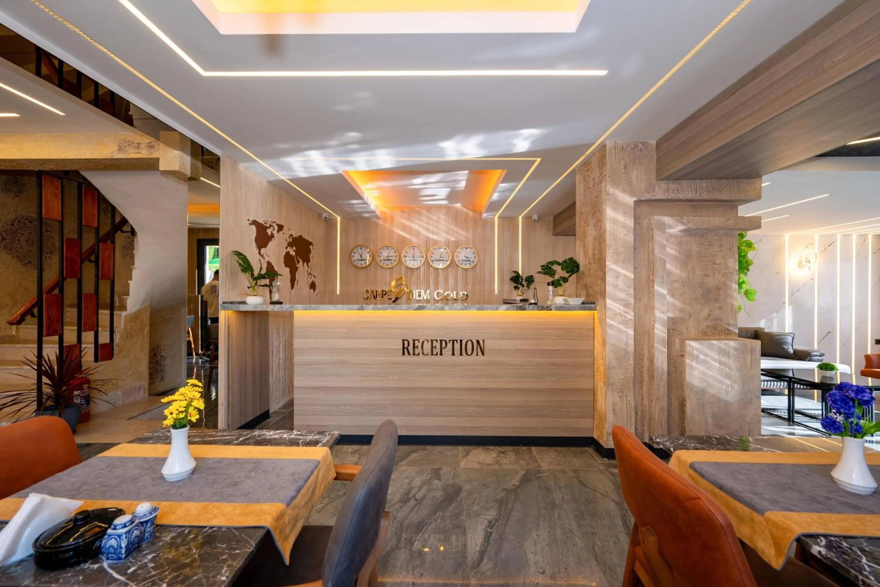 Lobby or reception in Otel Carpediem Gold Kuşadası
