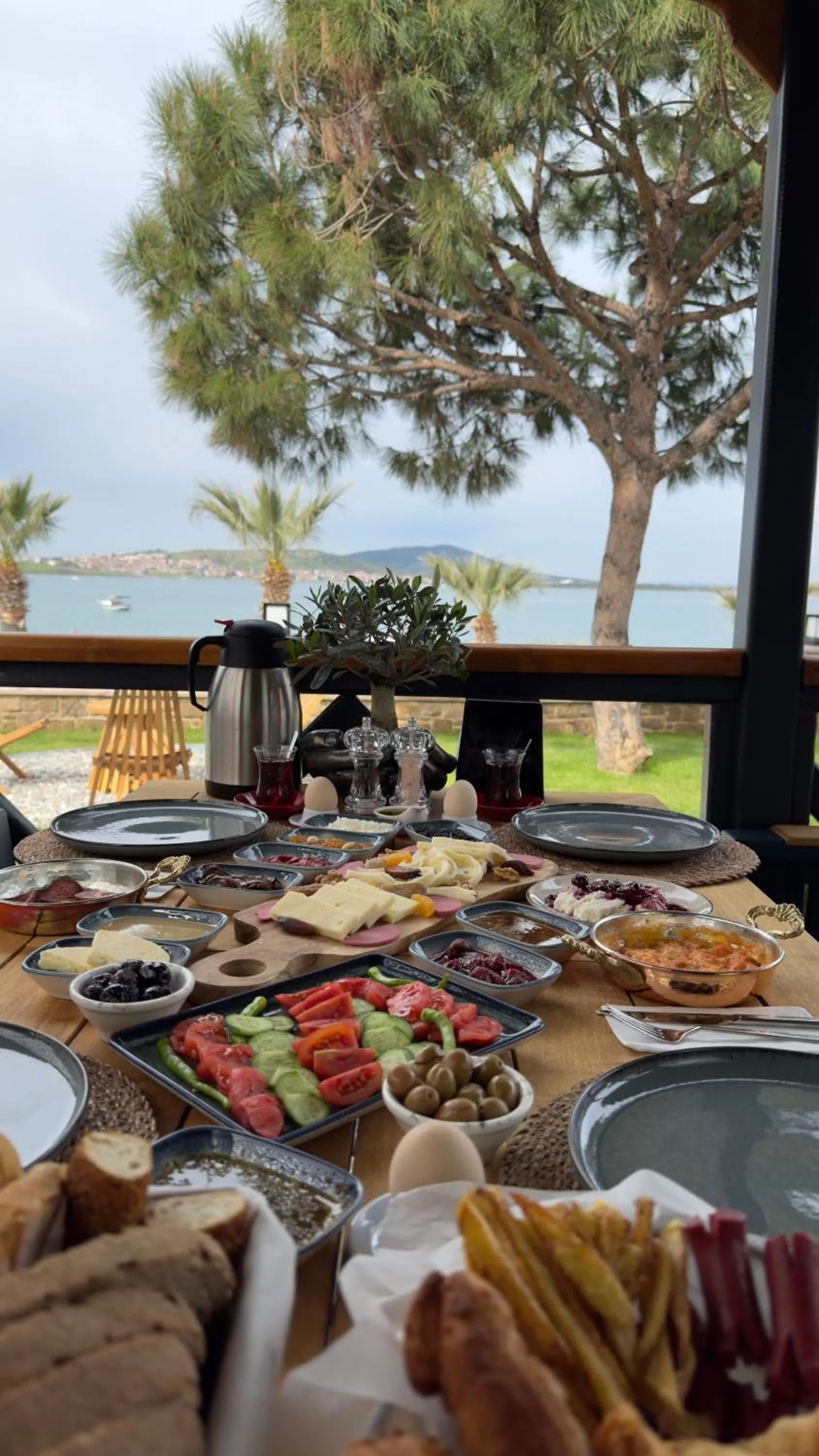 Breakfast in Tringo Bungalov