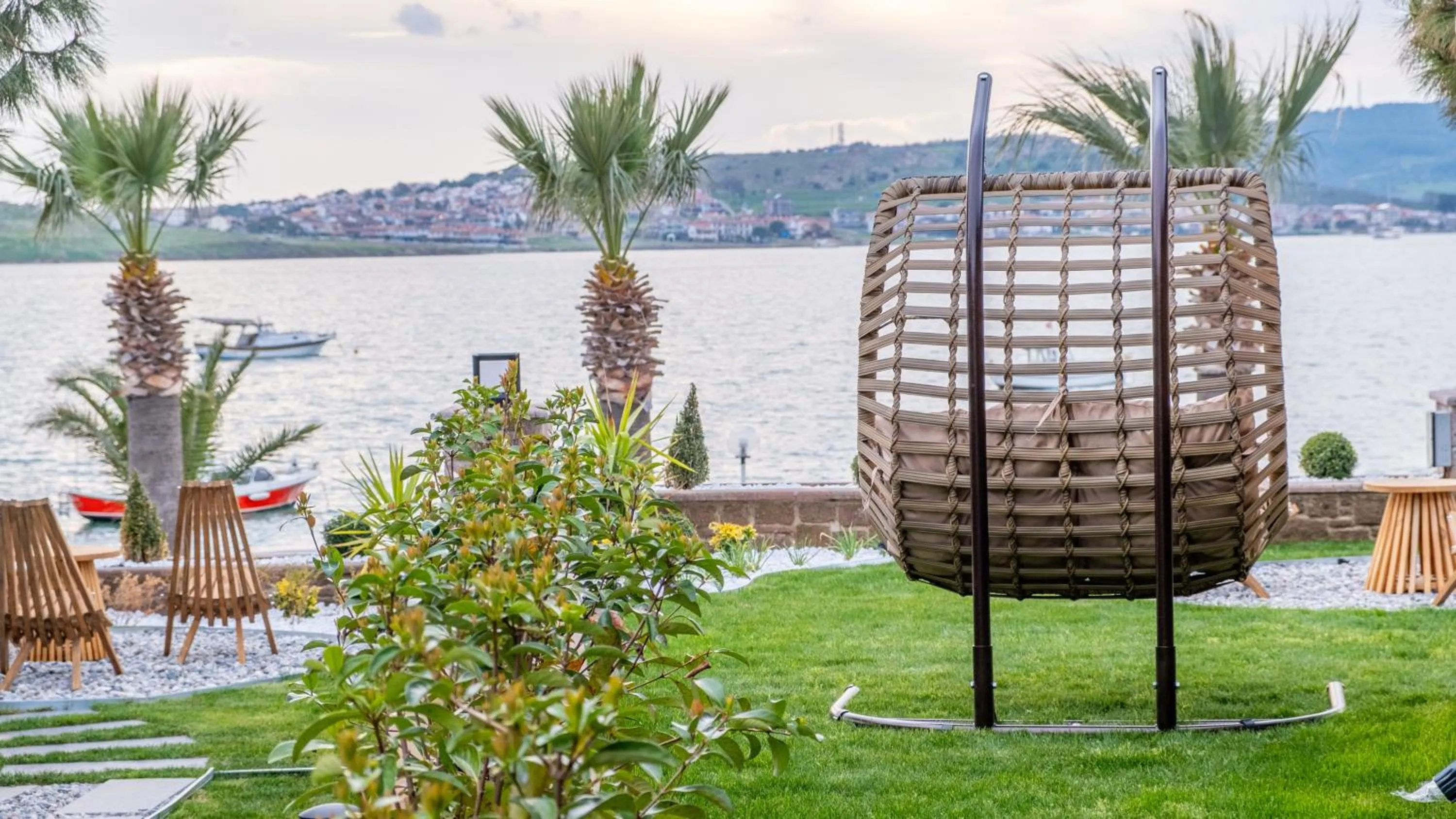 Natural landscape in Tringo Bungalov