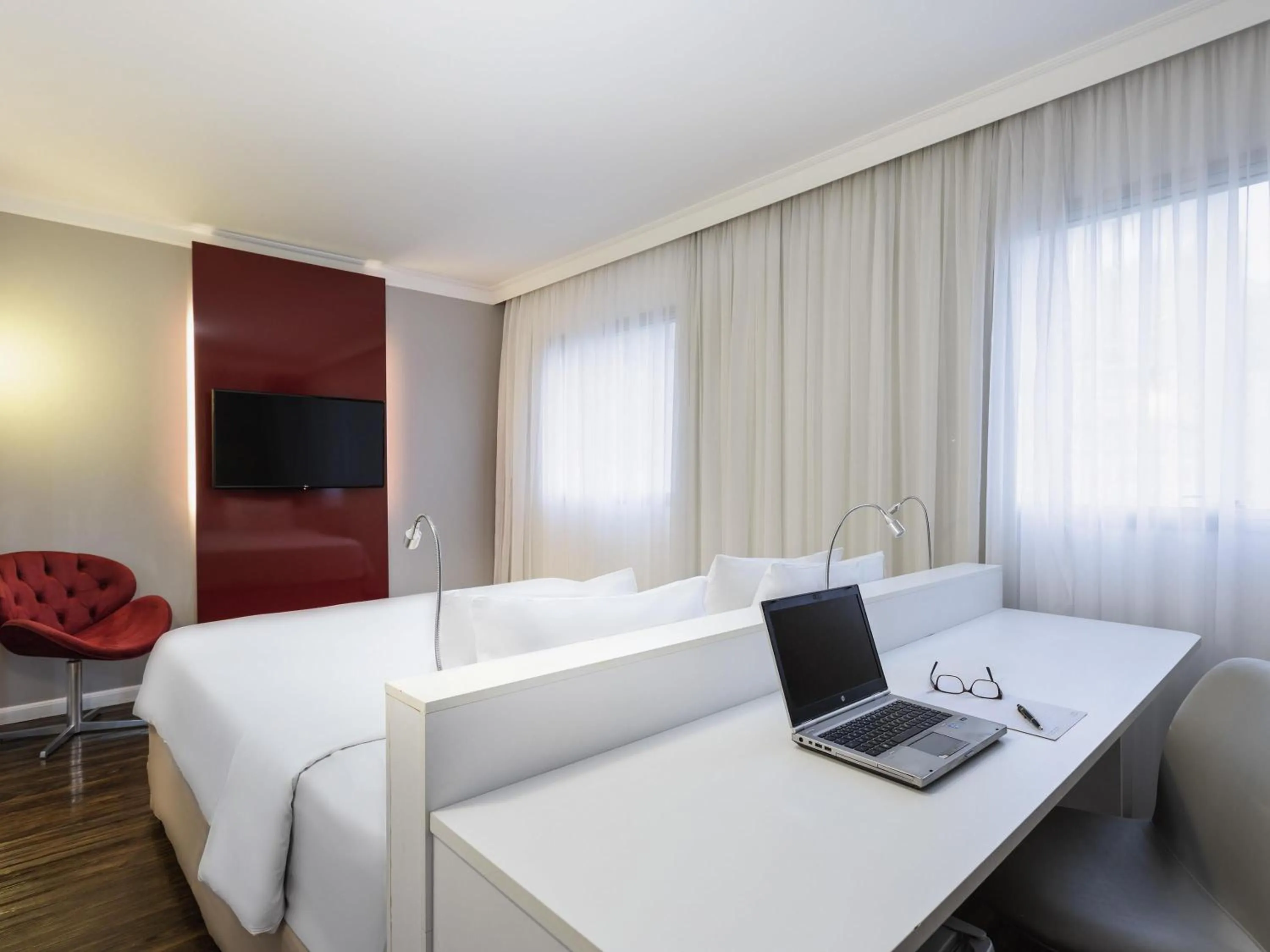 Bedroom, Bed in Mercure Sao Paulo Paulista