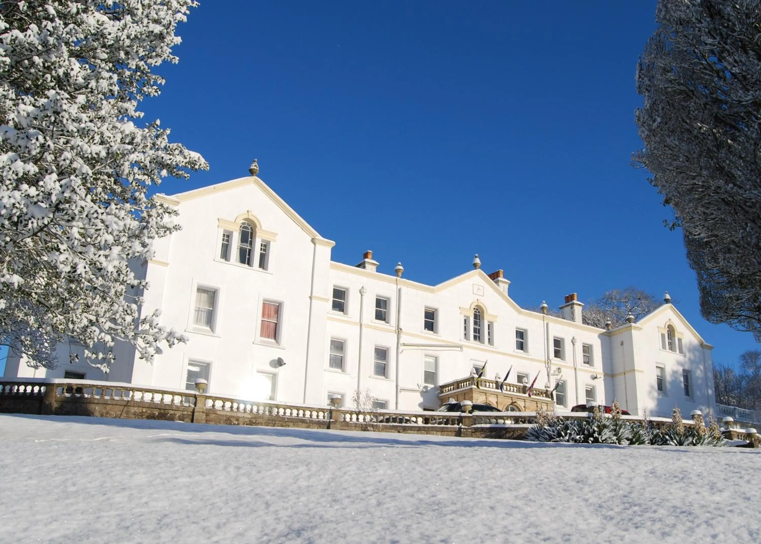 Property building in Court Colman Manor