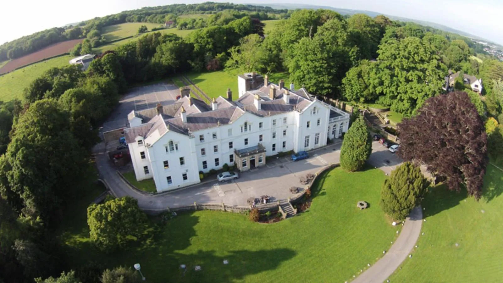 Property building in Court Colman Manor