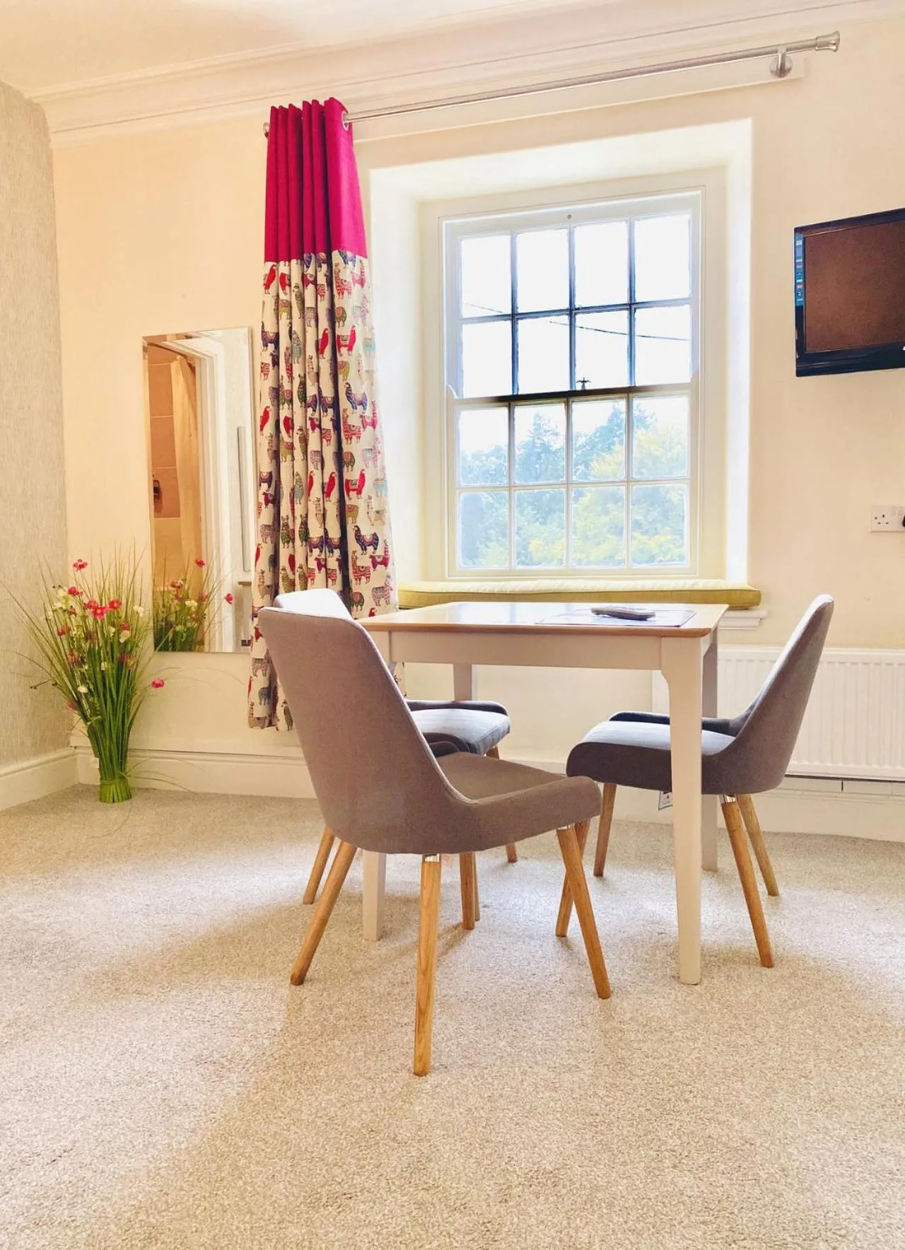 Seating area in Court Colman Manor