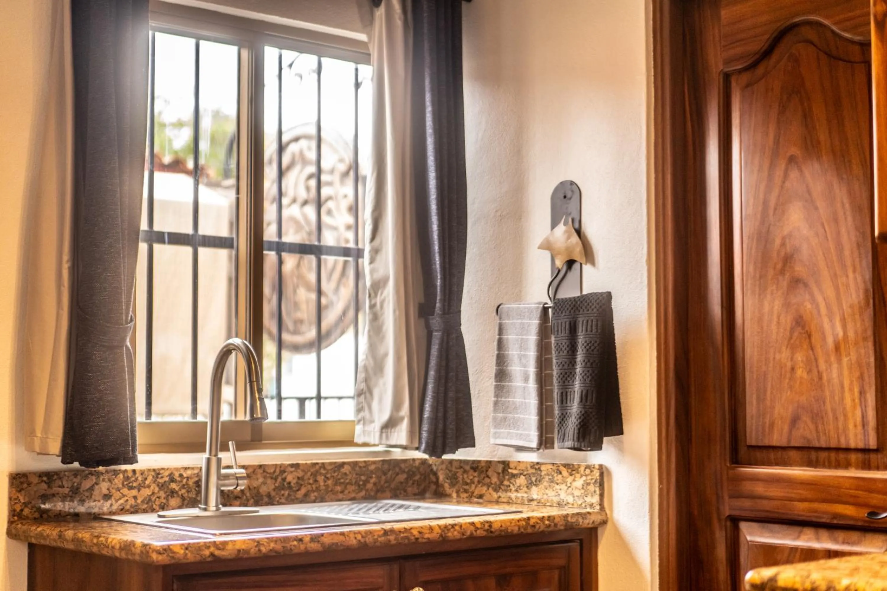 5 Frogs Hotel Bucerias