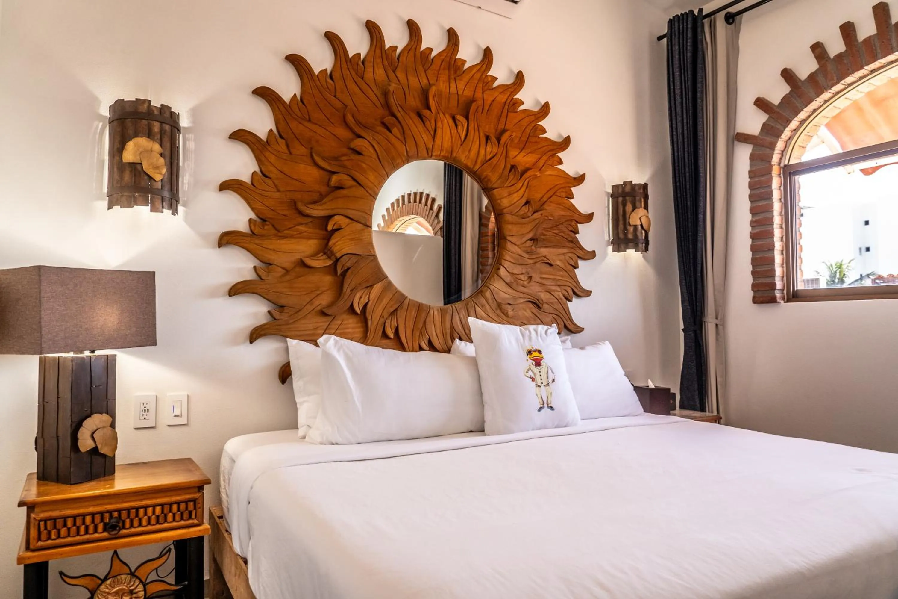 Bed in 5 Frogs Hotel Bucerias