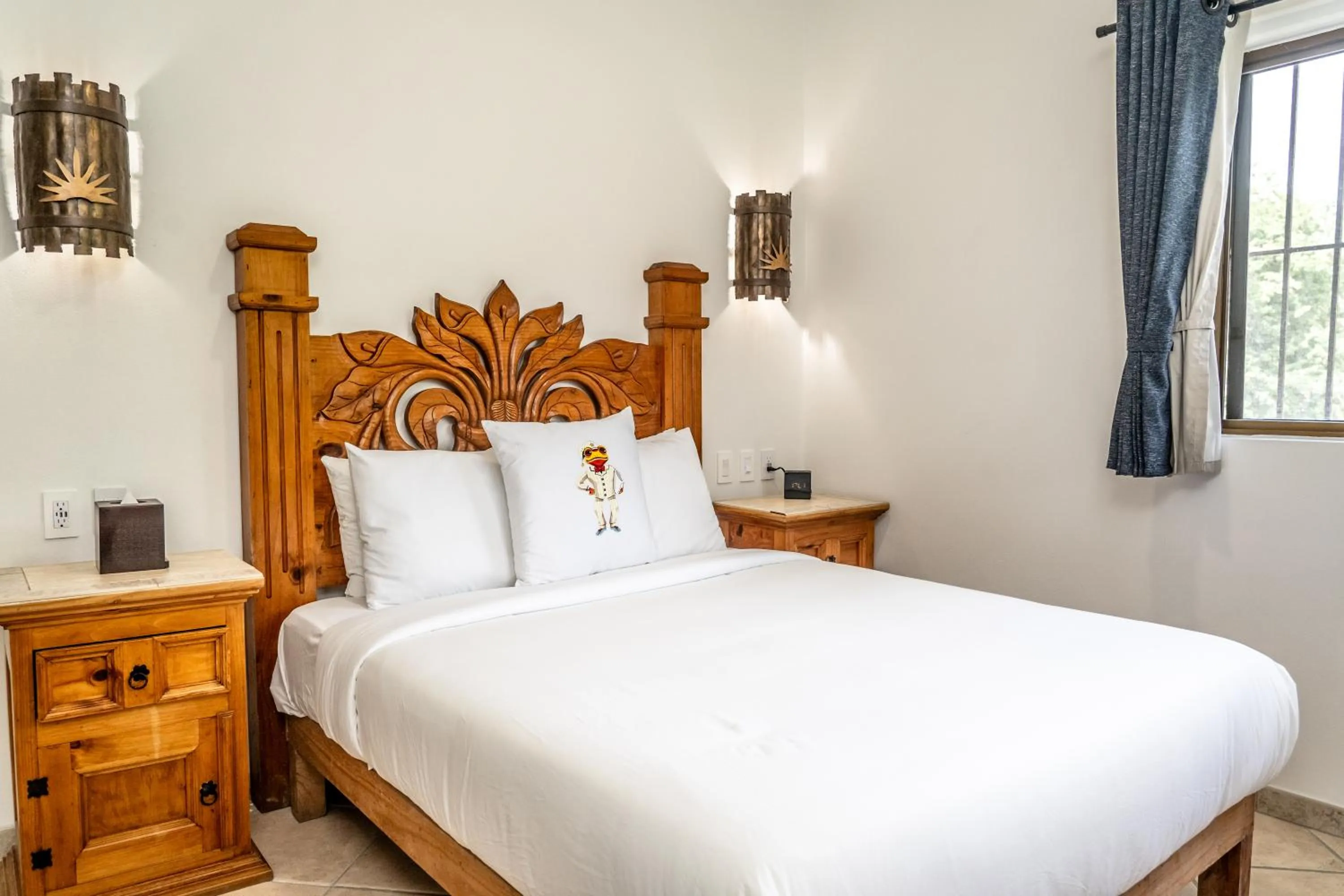 Bed in 5 Frogs Hotel Bucerias