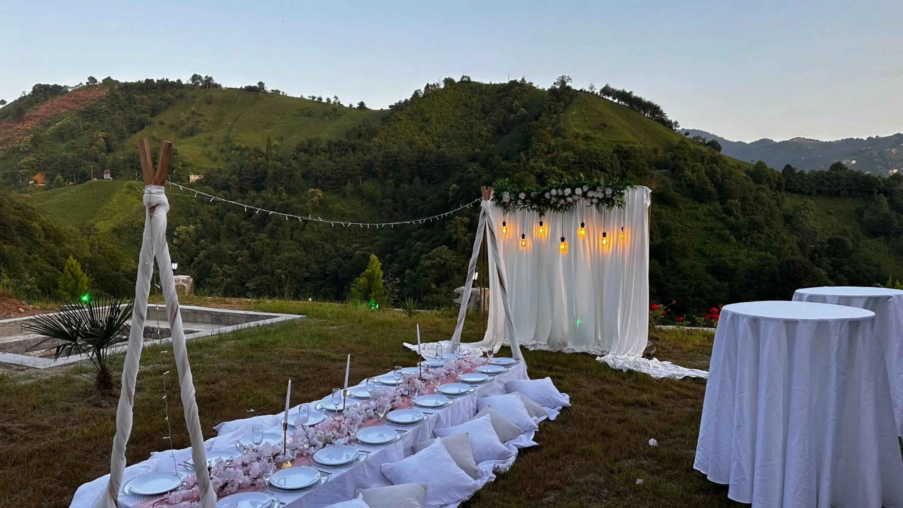 Natural landscape in paradise valley bungalow