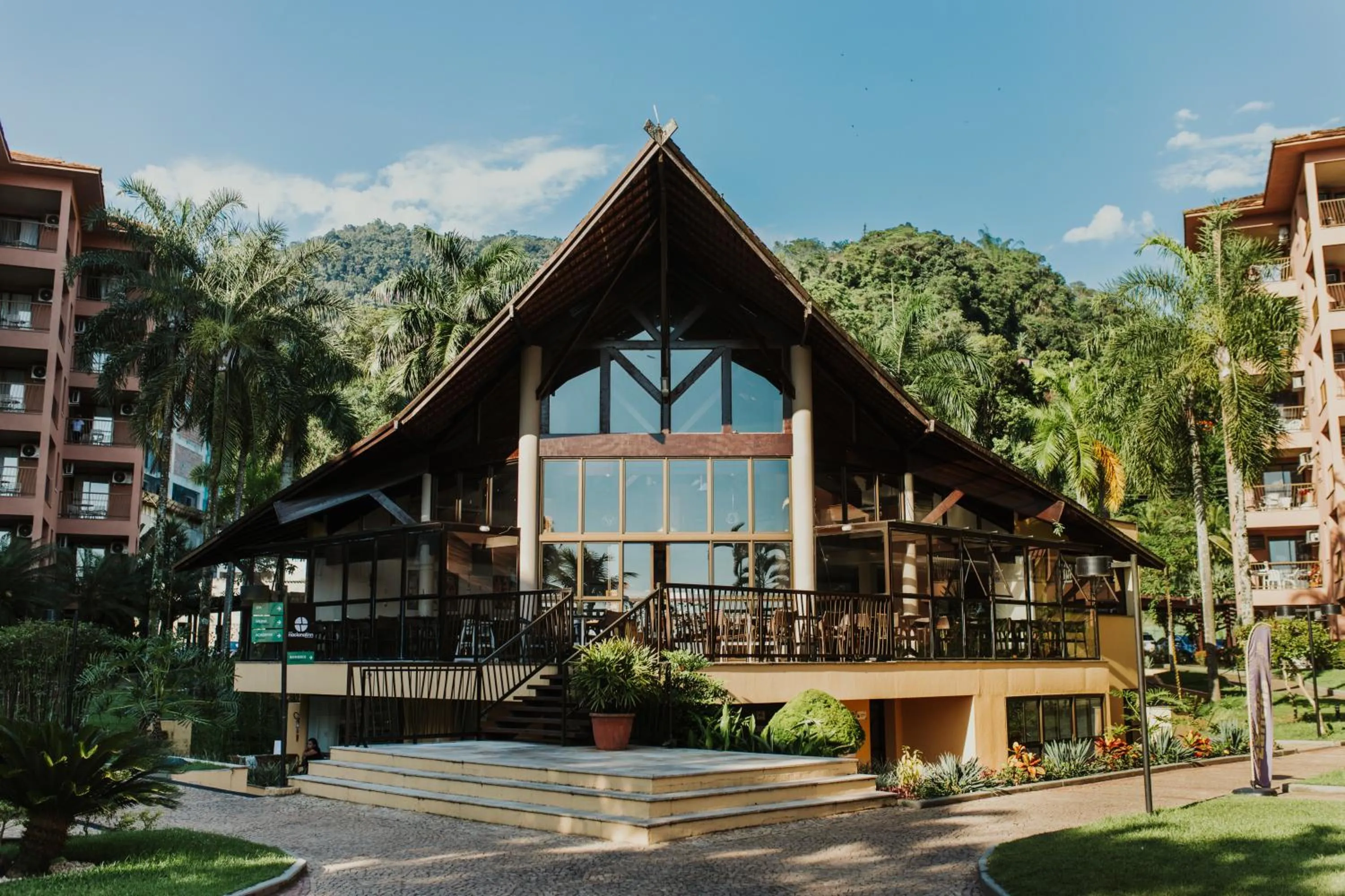 Restaurant/places to eat in Hotel Nacional Inn Angra dos Reis