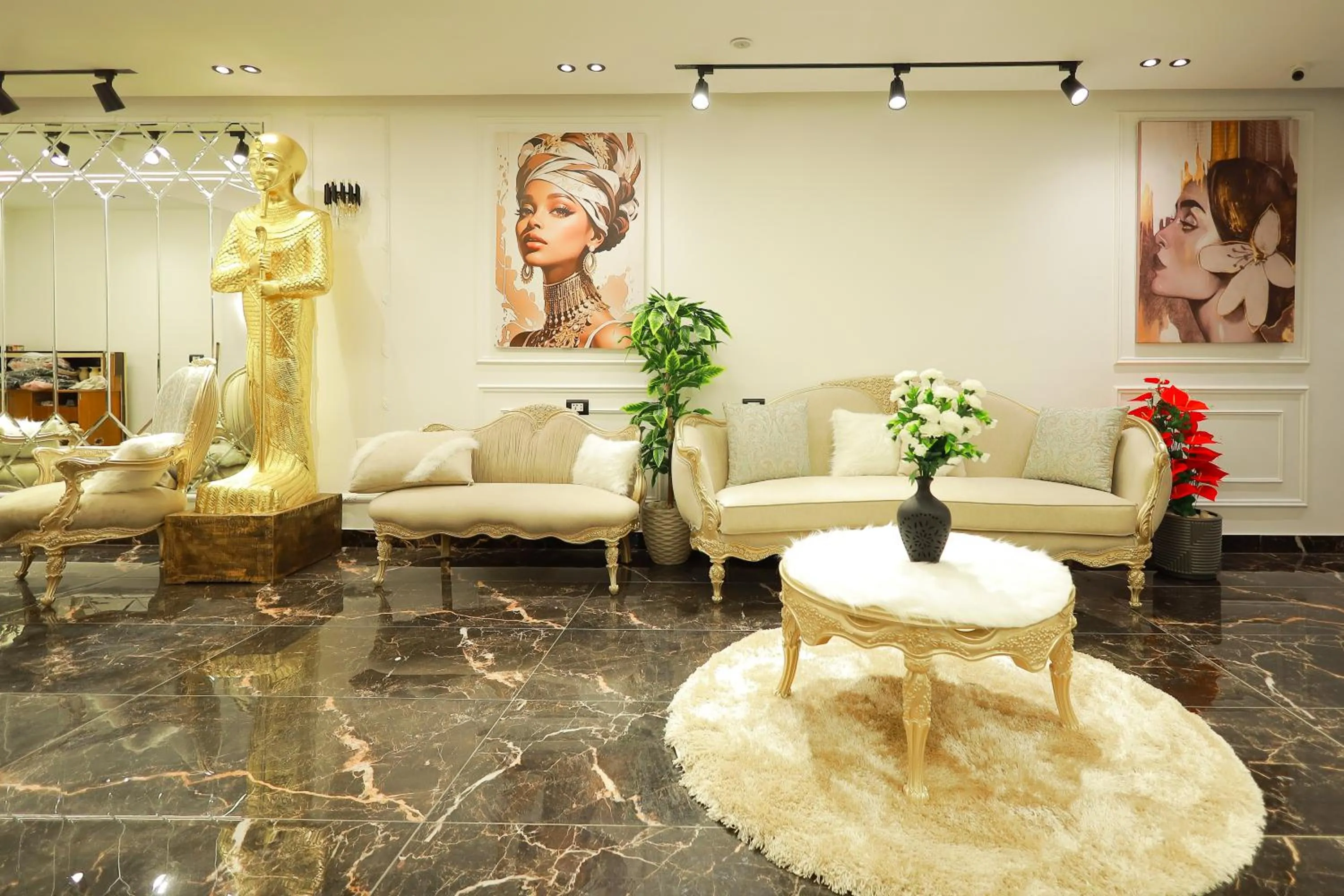 Lobby or reception in The Muse Pyramids INN